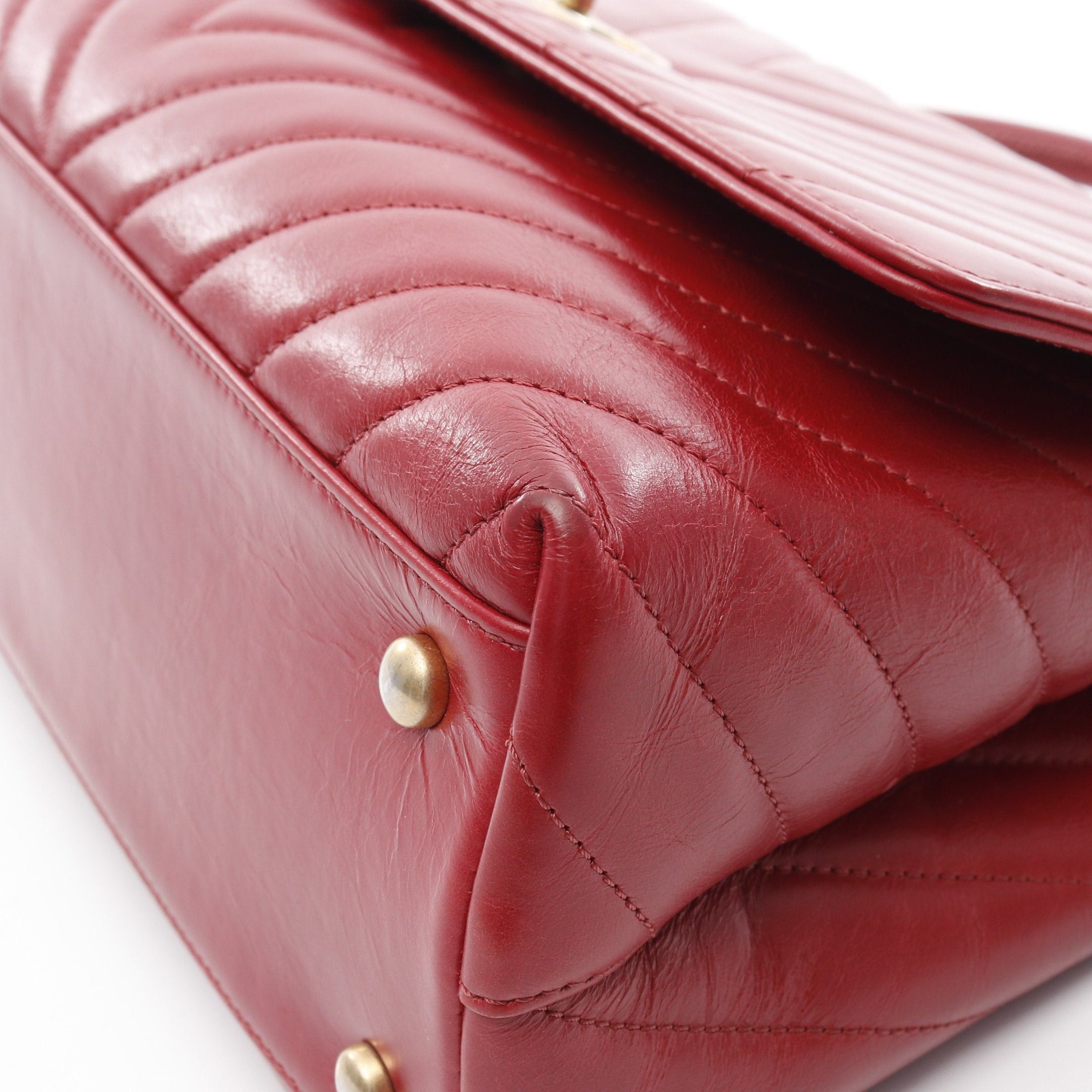 Chanel Chanel Coco Handle 29 Top Flap Bag V-Stitch Chevron Handbag Leather Red Gold Hardware Size ONE SIZE - 7 Thumbnail
