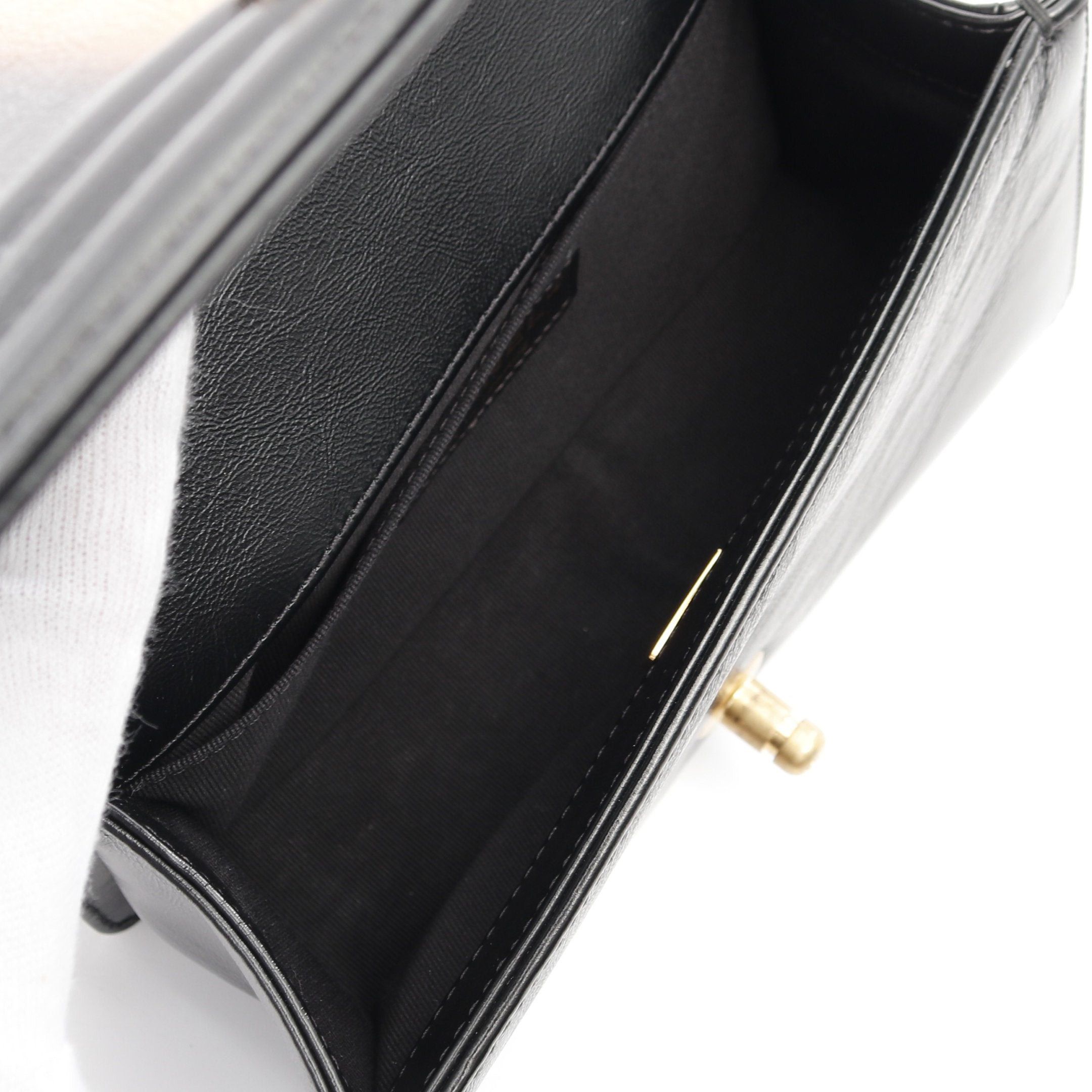 Chanel Chanel Boy Chanel Small Chain Shoulder Bag Leather Black Gold Hardware Size ONE SIZE - 3 Thumbnail