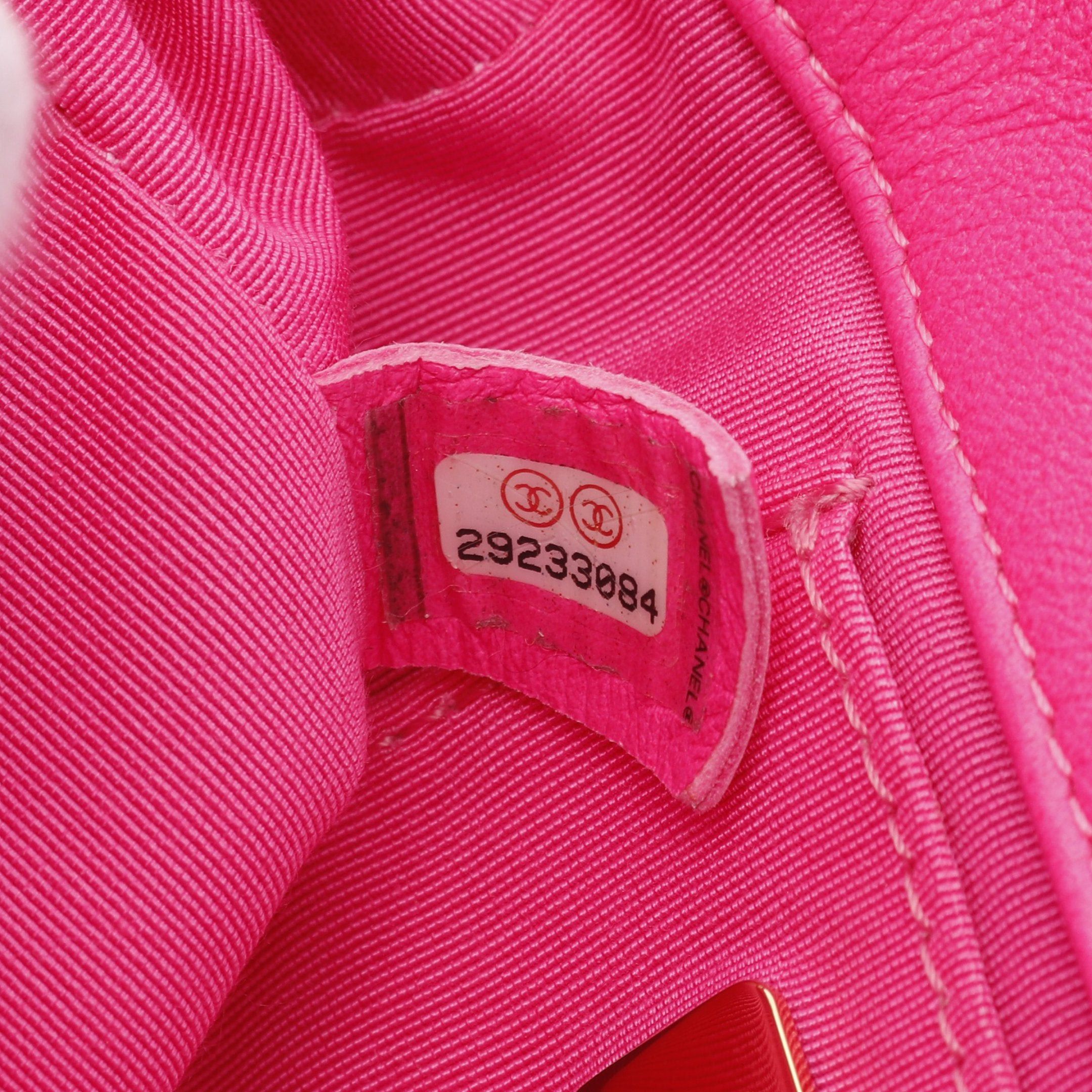 Chanel Chanel Chanel19 Waist Bag Jersey Fiber Leather Pink Gold Hardware Size ONE SIZE - 5 Thumbnail