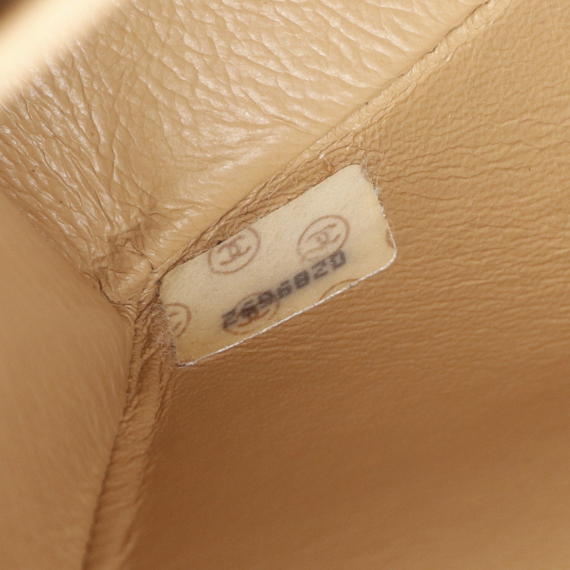 Chanel Chanel Decamatlassé 34 Double Chain Shoulder Bag Lambskin Beige Gold Hardware Size ONE SIZE - 5 Thumbnail