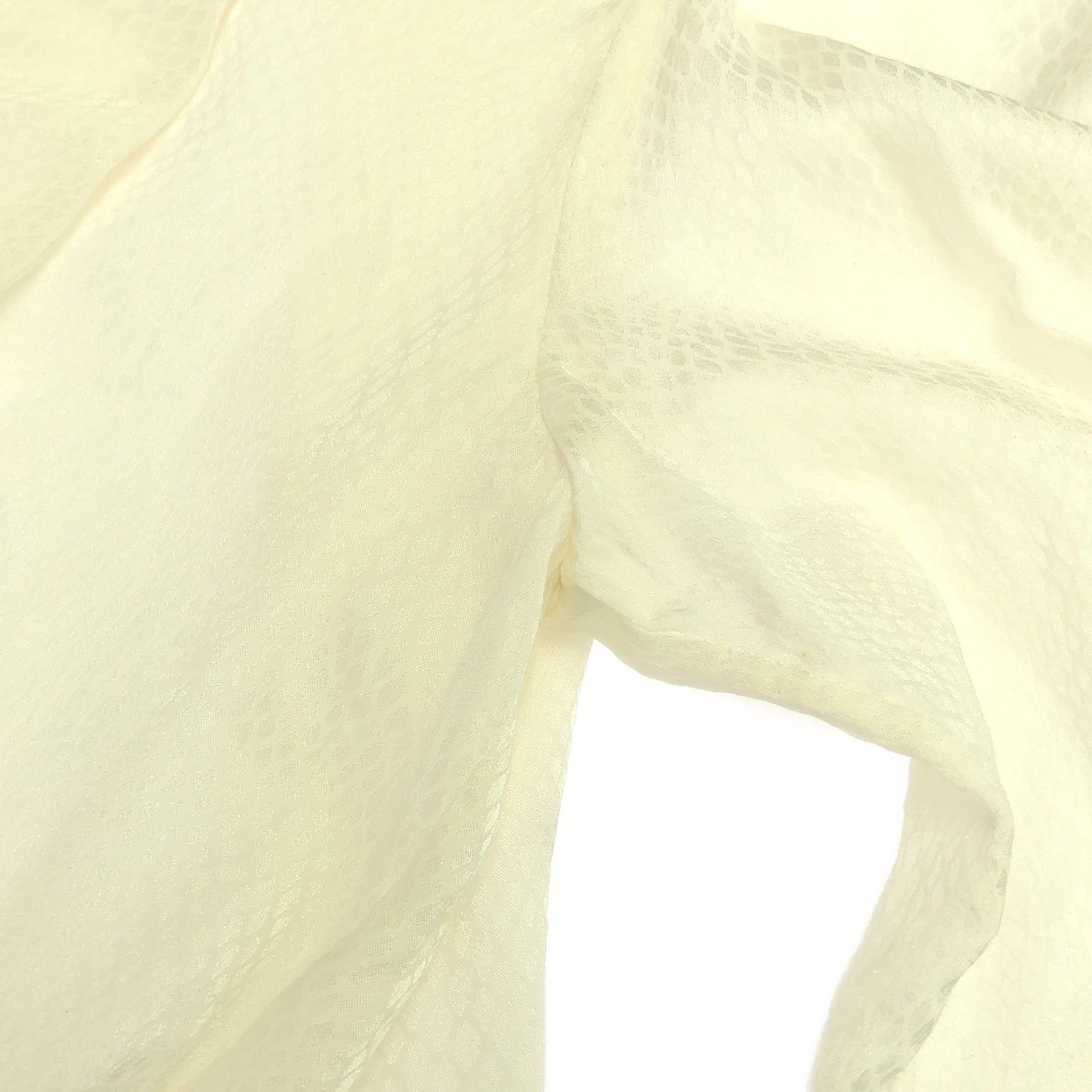 Yves Saint Laurent Yves Saint Laurent Blouse White Silk Size ONE SIZE - 7 Thumbnail