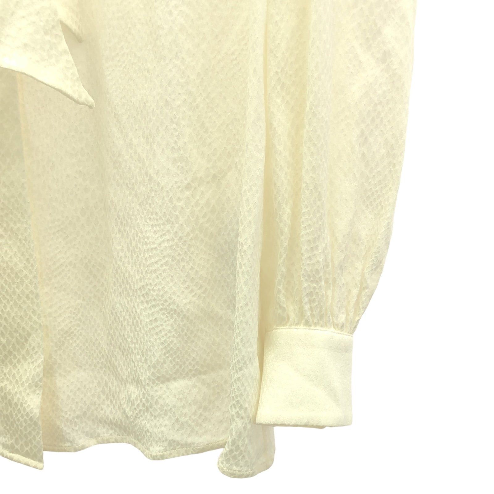 Yves Saint Laurent Yves Saint Laurent Blouse White Silk Size ONE SIZE - 4 Thumbnail