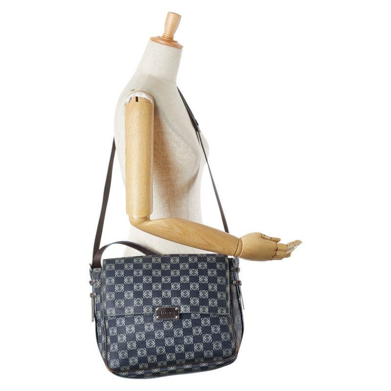 Loewe Loewe Loewe Anagram PVC Leather Shoulder Bag Leather Shoulder Bag DUTY FREE for USA Size ONE SIZE - 19 Thumbnail
