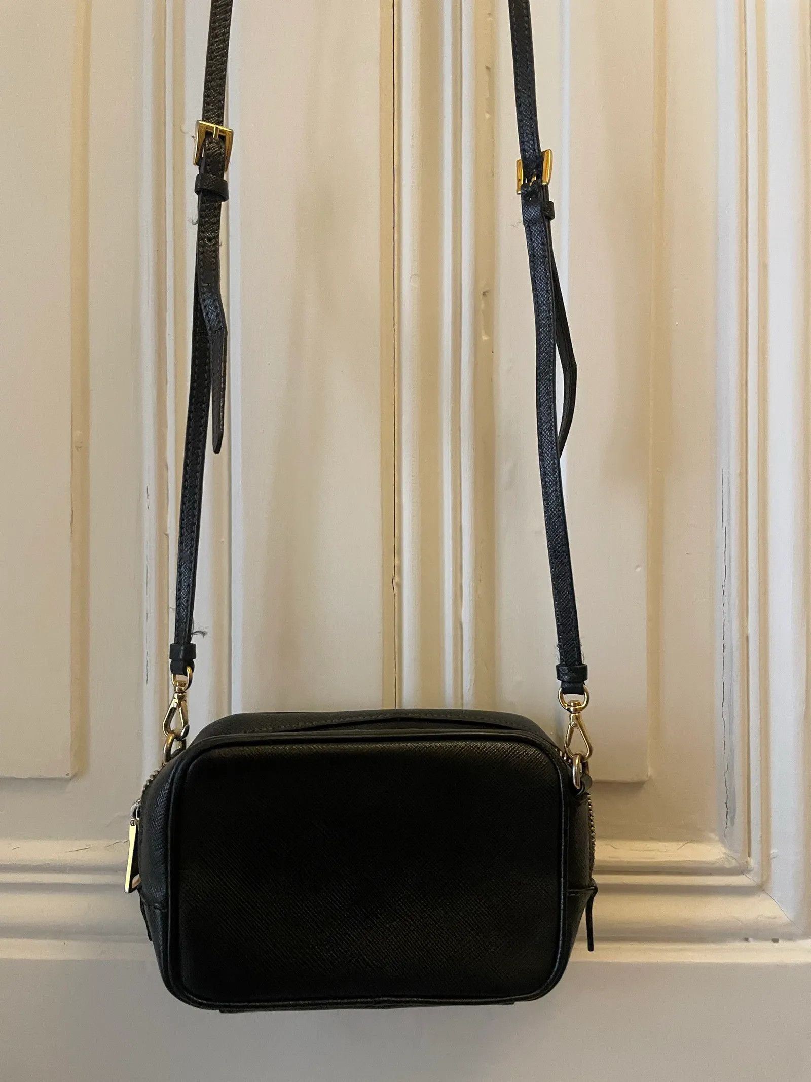 Prada Prada Saffiano Lux Camera Bag crossbody bag Crossbody Bag Size ONE SIZE - 6 Thumbnail