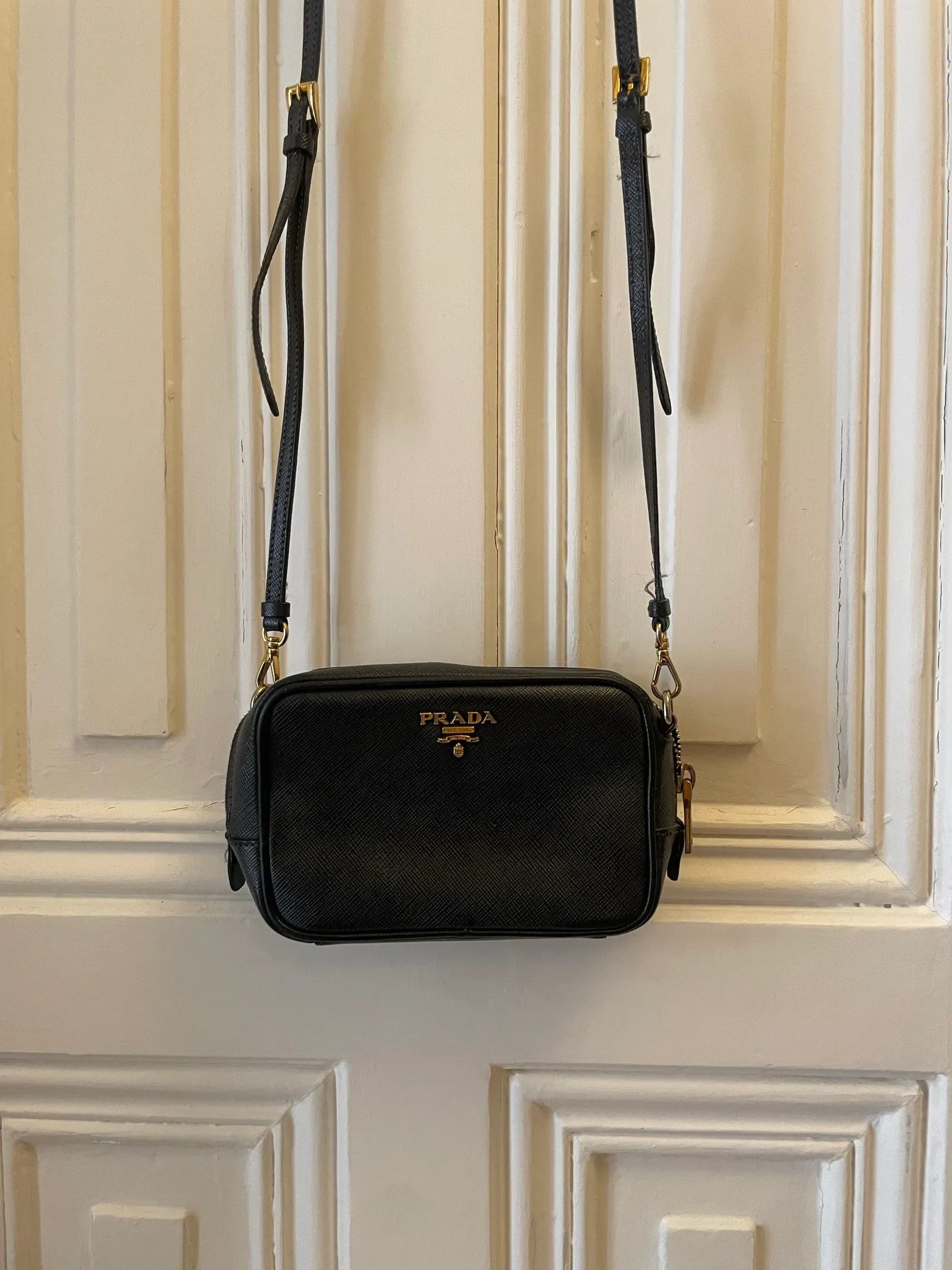 Prada Prada Saffiano Lux Camera Bag crossbody bag Crossbody Bag Size ONE SIZE - 2 Thumbnail