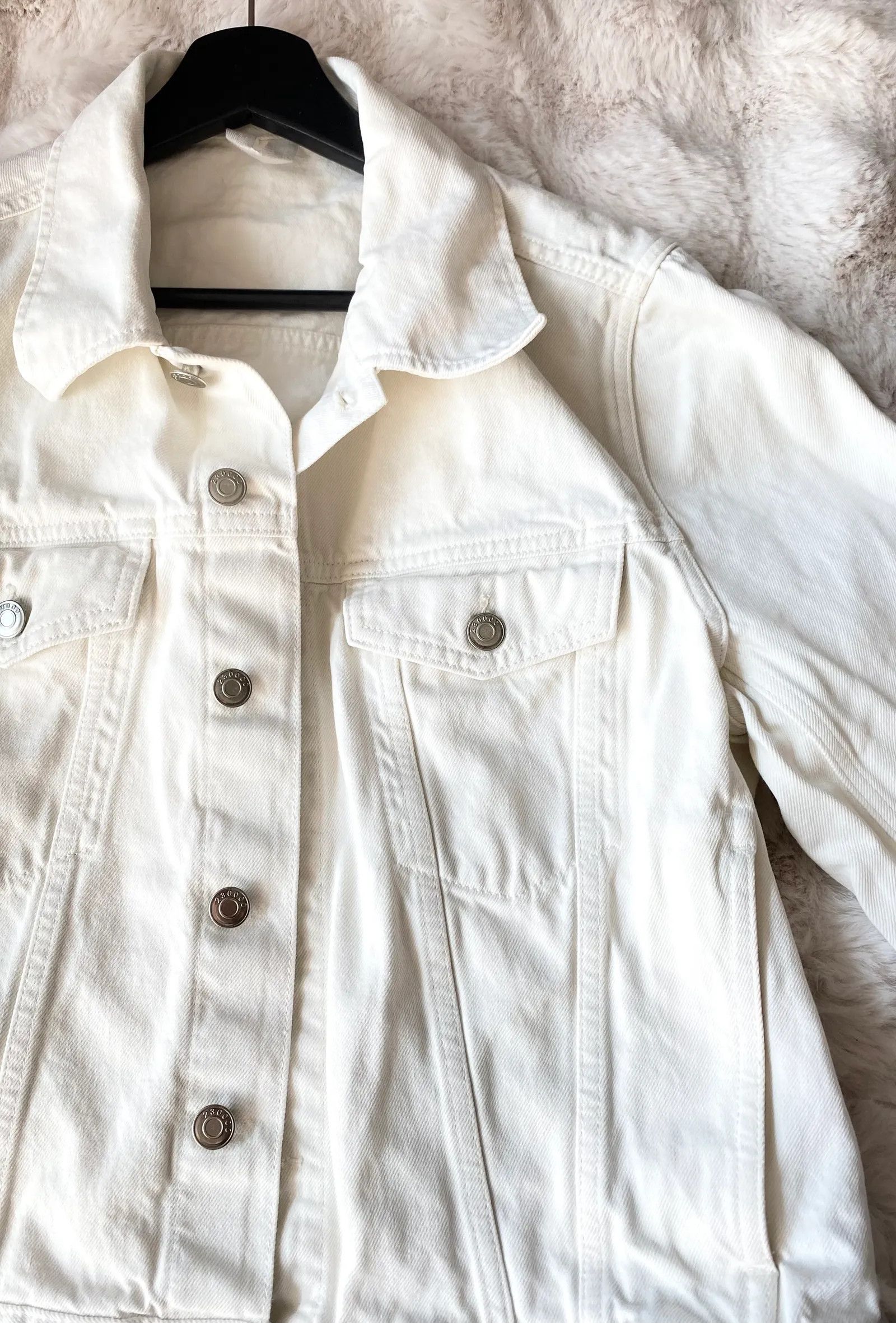 Arket Arket Croppad Denimjacka Jacket Size S / US 4 / IT 40 - 2 Thumbnail