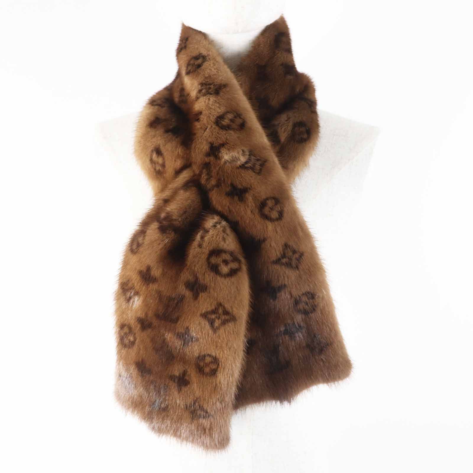 Louis Vuitton Louis Vuitton Louis Vuitton Escharpe Vizon Mink Scarf Natural Material Scarf M78744 Size ONE SIZE - 3 Thumbnail
