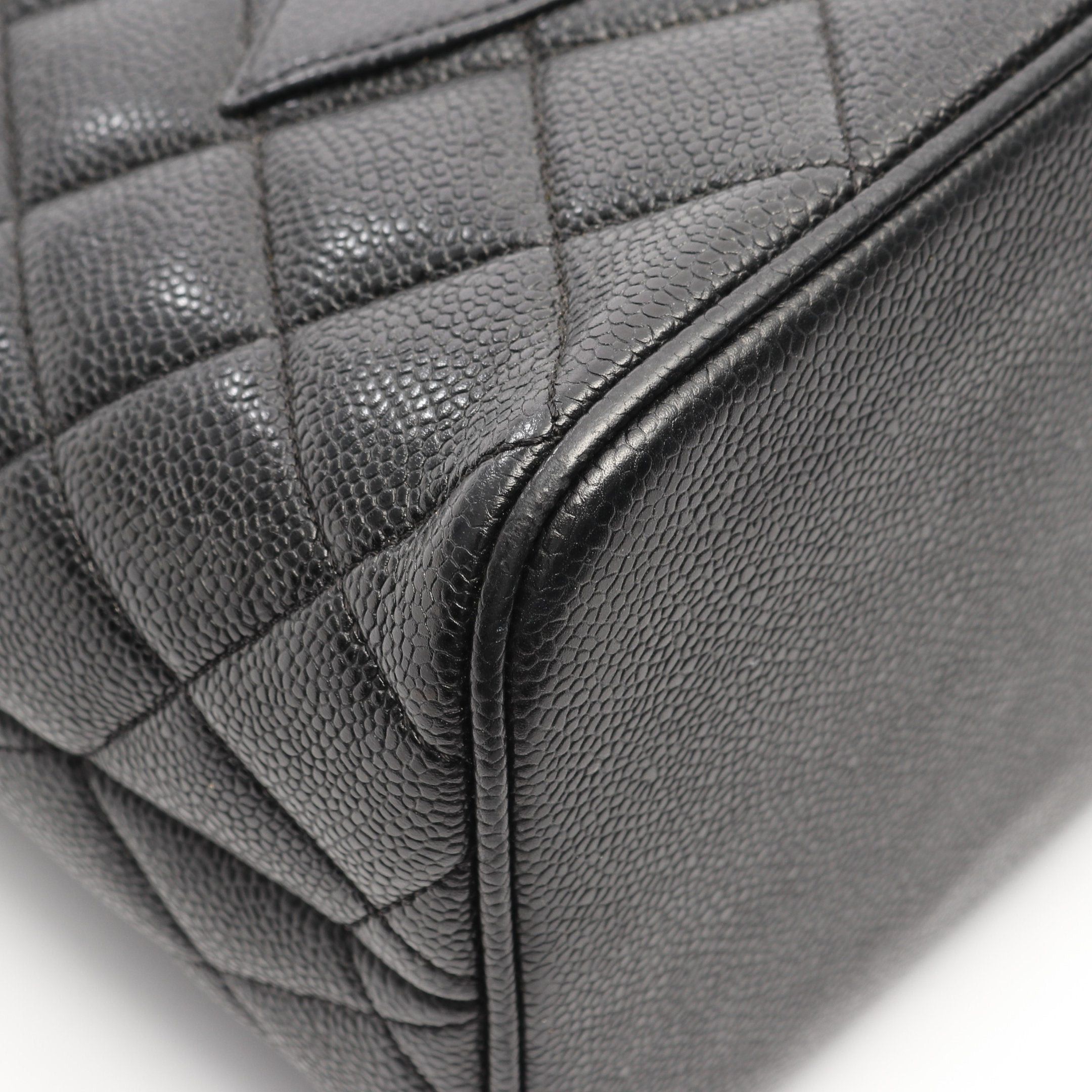 Chanel Chanel Reissue Tote Handbag Bag Caviar Skin Black Silver Hardware Size ONE SIZE - 7 Thumbnail