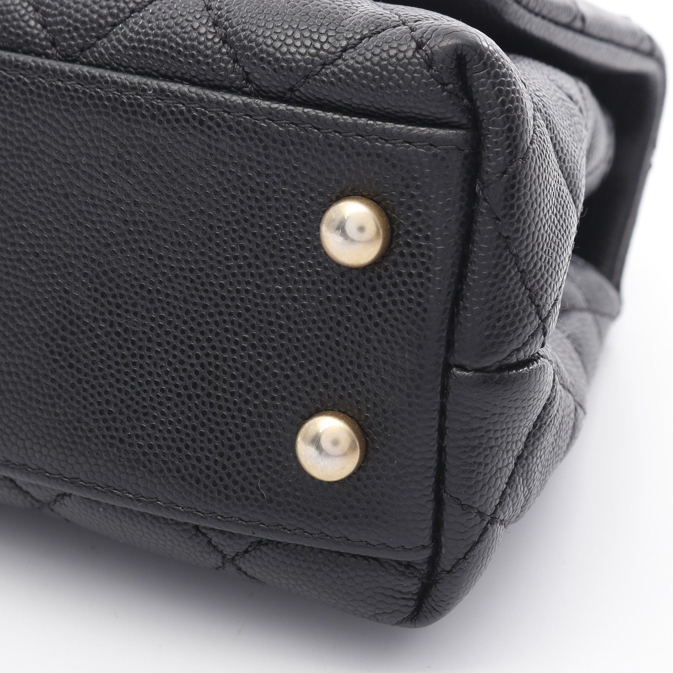 Chanel Chanel Coco Handle Flap Matelasse Handbag Caviar Skin Black Gold Hardware Size ONE SIZE - 6 Thumbnail
