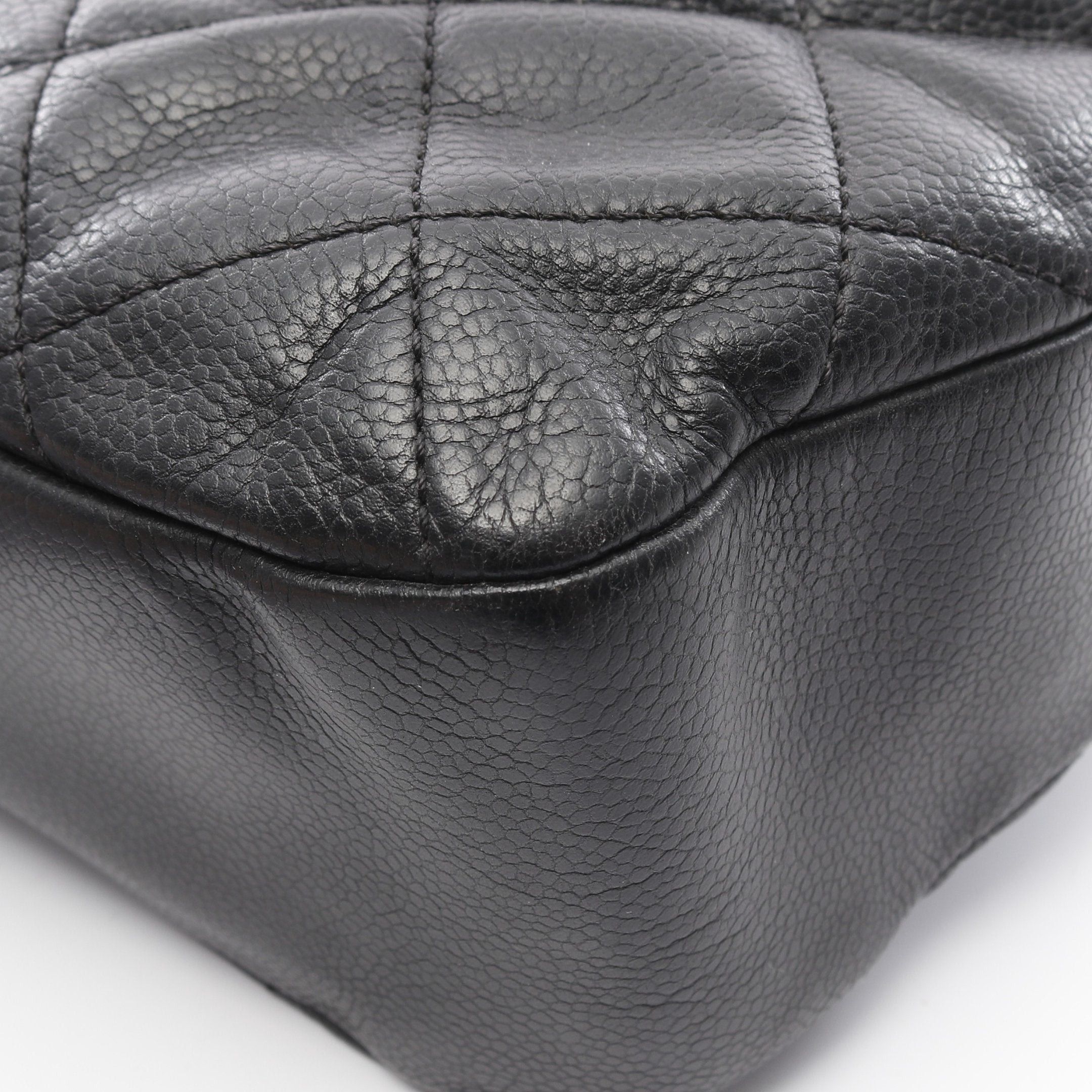 Chanel Chanel Matelasse Chain Shoulder Bag Tote Caviar Skin Black Silver Hardware Size ONE SIZE - 7 Thumbnail