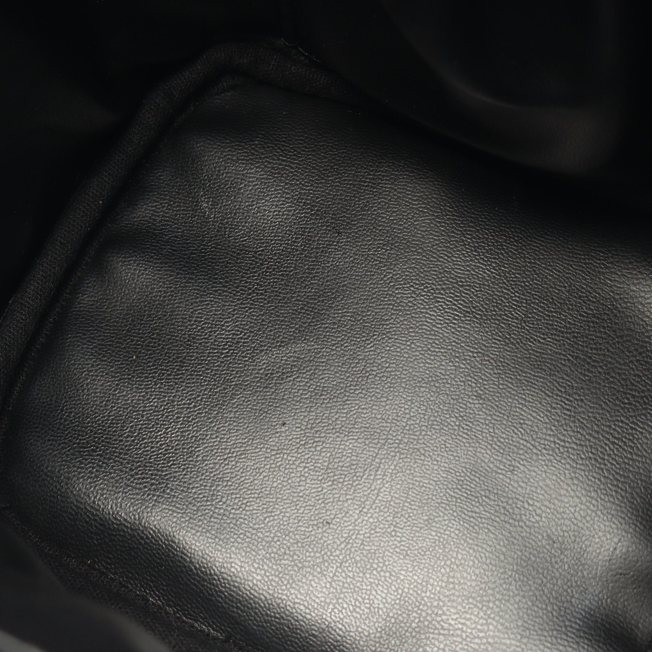 Chanel Chanel Coco Mark Handbag Vanity Bag Caviar Skin Black Gold Hardware Size ONE SIZE - 6 Thumbnail