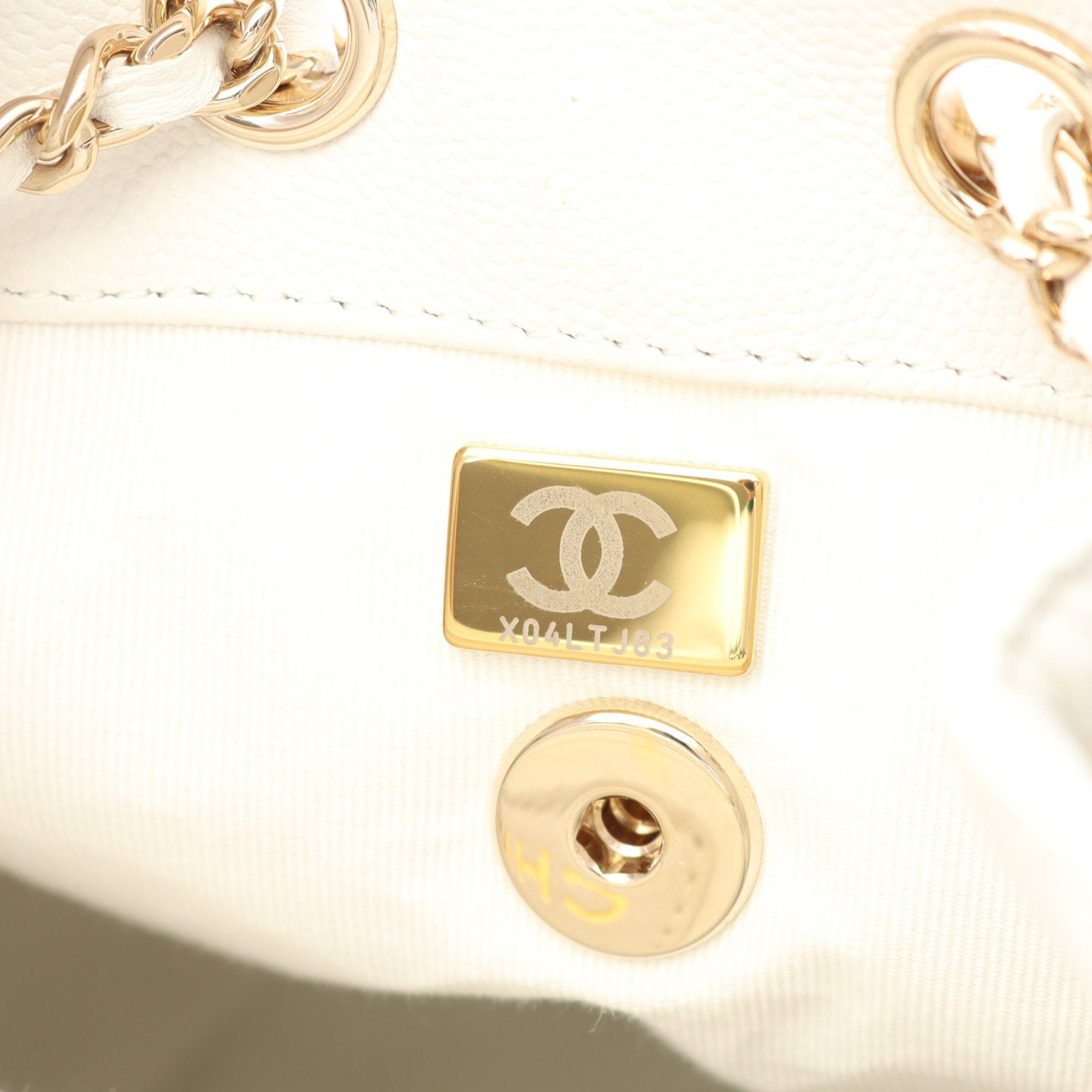 Chanel Chanel Matelasse Backpack Rucksack Caviar Skin White Gold Hardware Size ONE SIZE - 5 Thumbnail