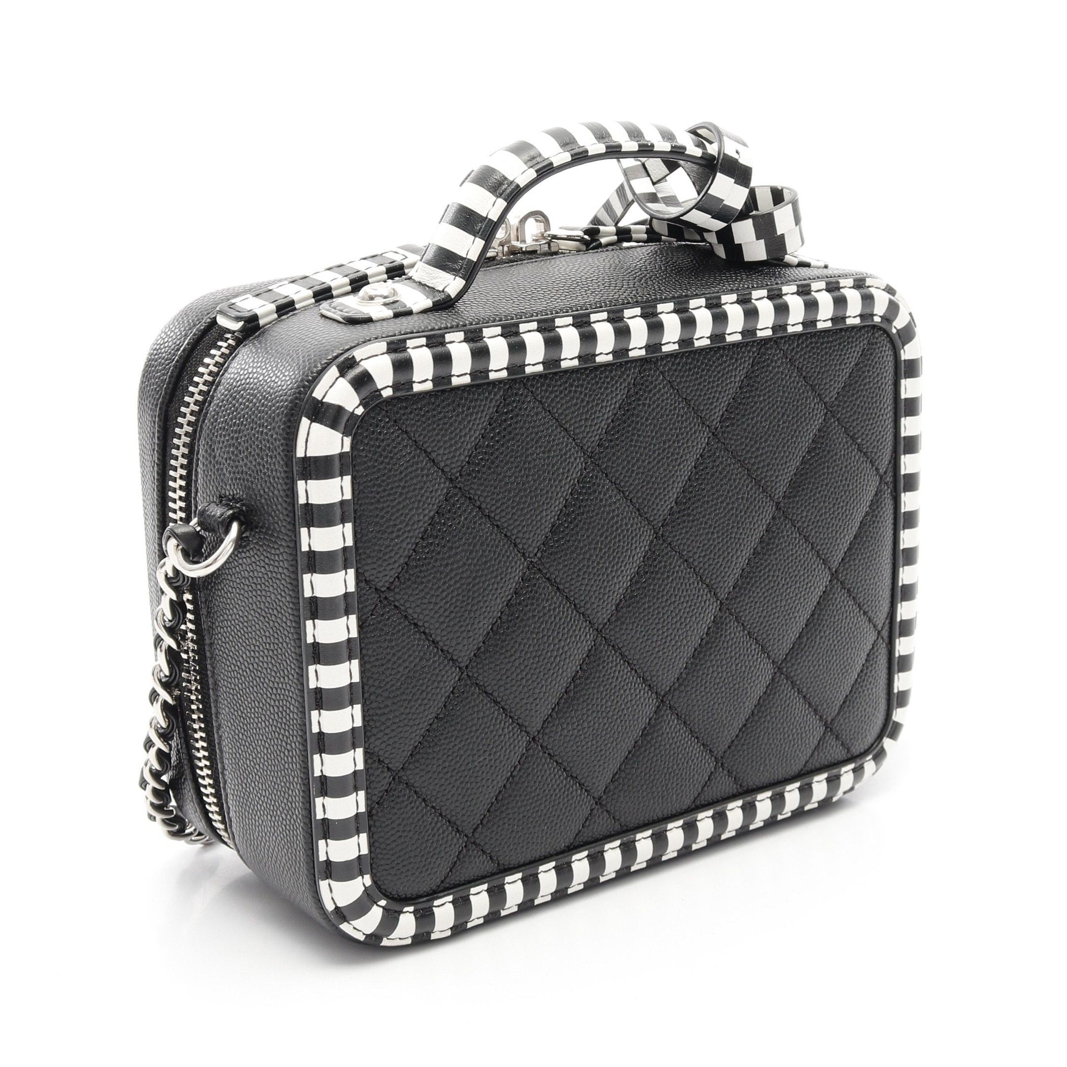 Chanel Chanel Cc Figley Small Vanity Bag Chain Shoulder Caviar Skin Black Silver Hardware Size ONE SIZE - 2 Thumbnail