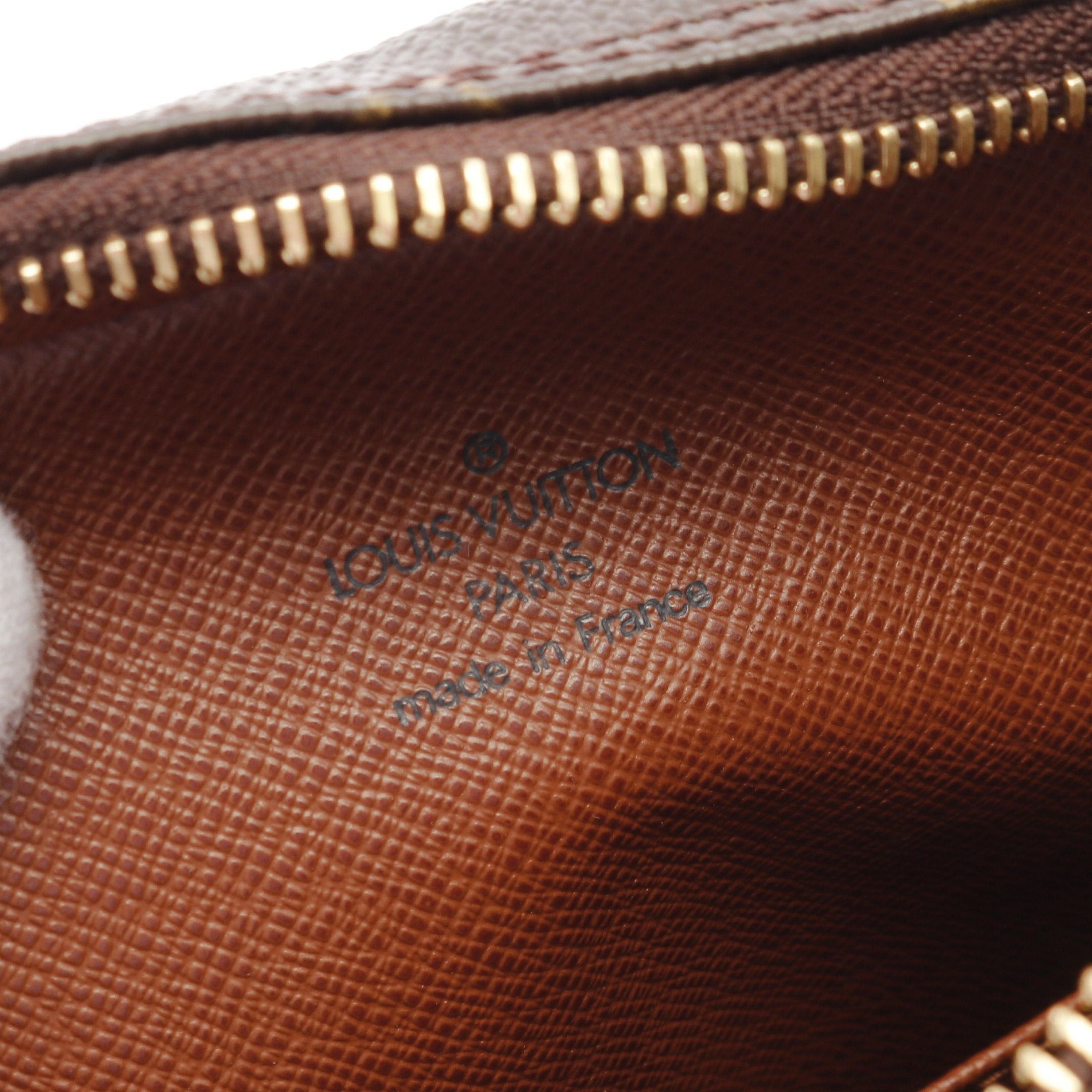 Louis Vuitton Louis Vuitton Amazon Monogram Shoulder Bag Leather Brown Size ONE SIZE - 4 Thumbnail
