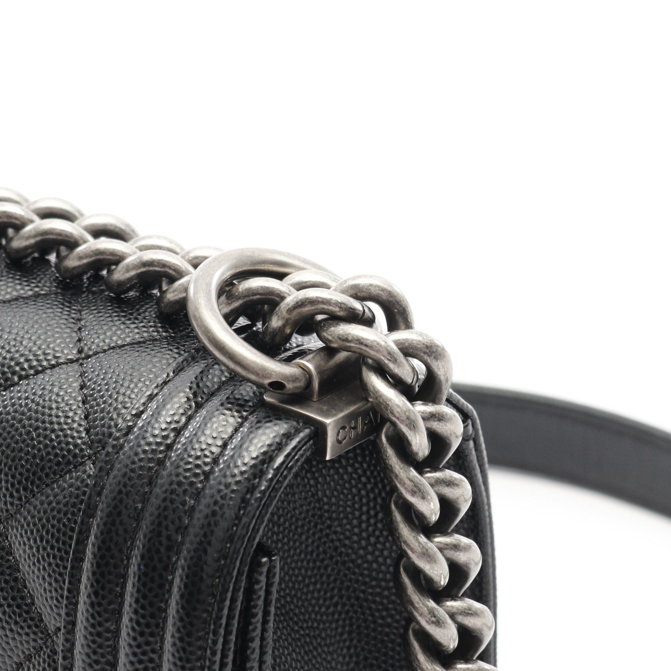 Chanel Chanel Boy Chanel Small Chain Shoulder Bag Caviar Skin Black Antique Silver Hardware Size ONE SIZE - 8 Thumbnail