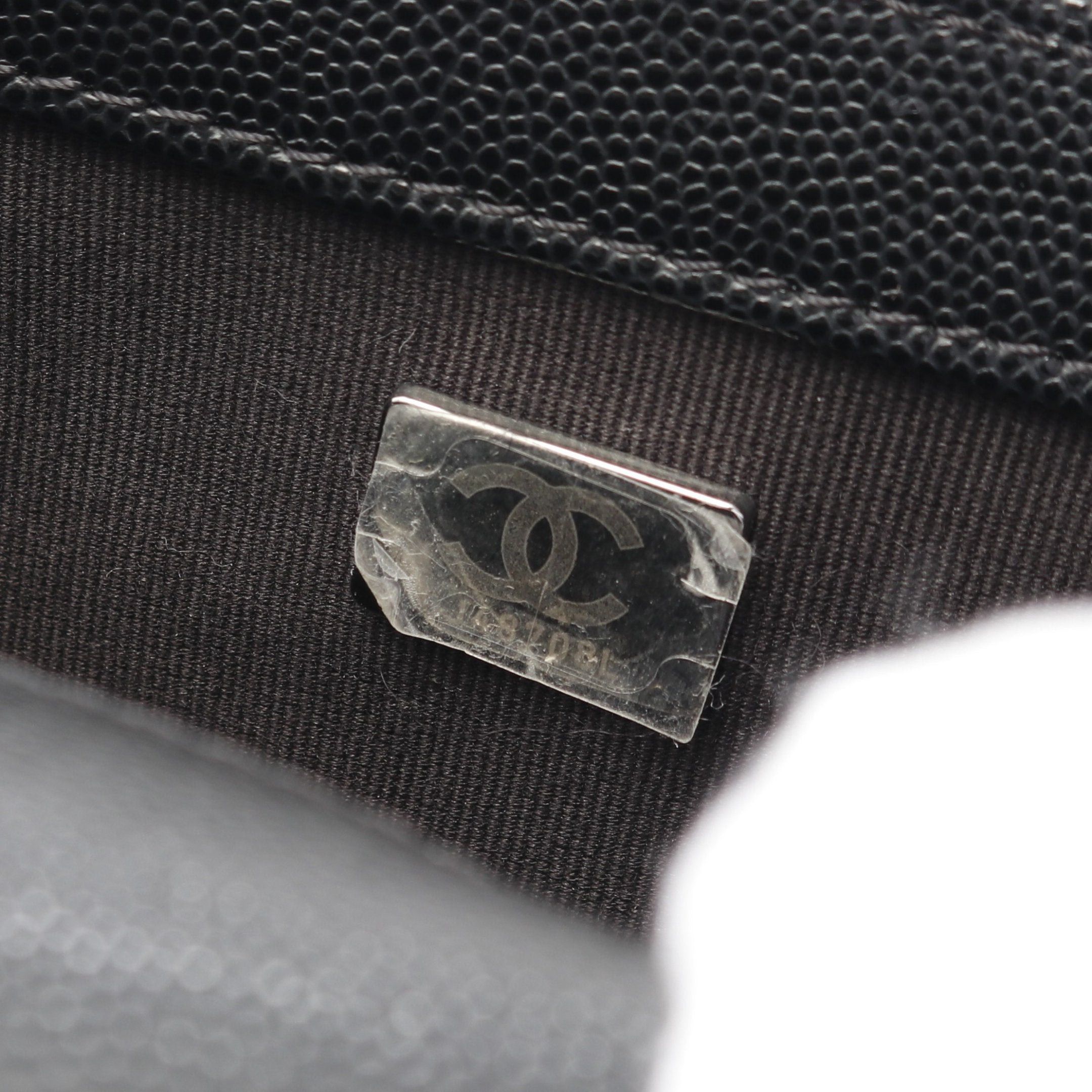 Chanel Chanel Boy Chanel Small Chain Shoulder Bag Caviar Skin Black Antique Silver Hardware Size ONE SIZE - 5 Thumbnail