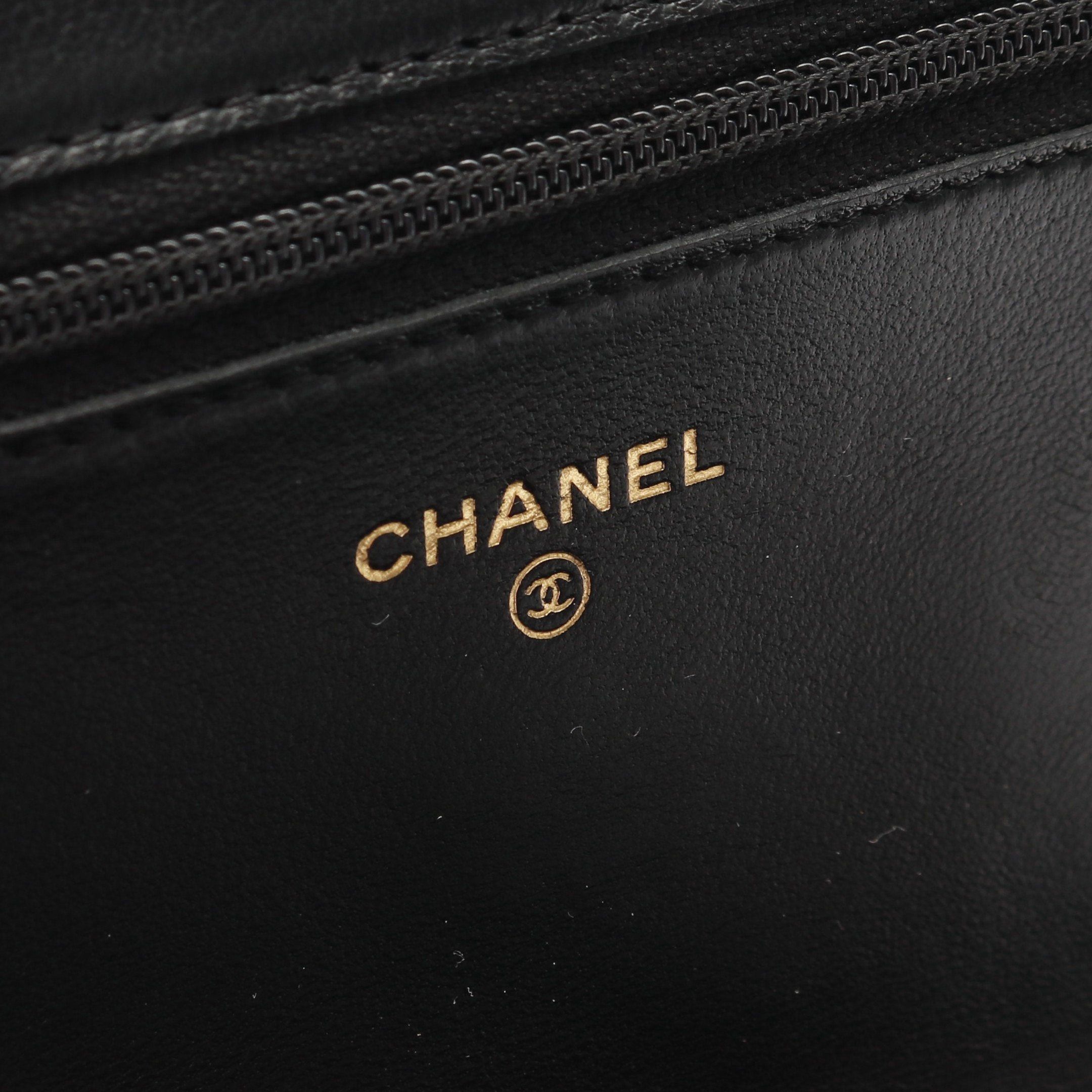 Chanel Chanel Boy Chanel Matelasse Chain Wallet Lambskin Black Gold Hardware Size ONE SIZE - 4 Thumbnail