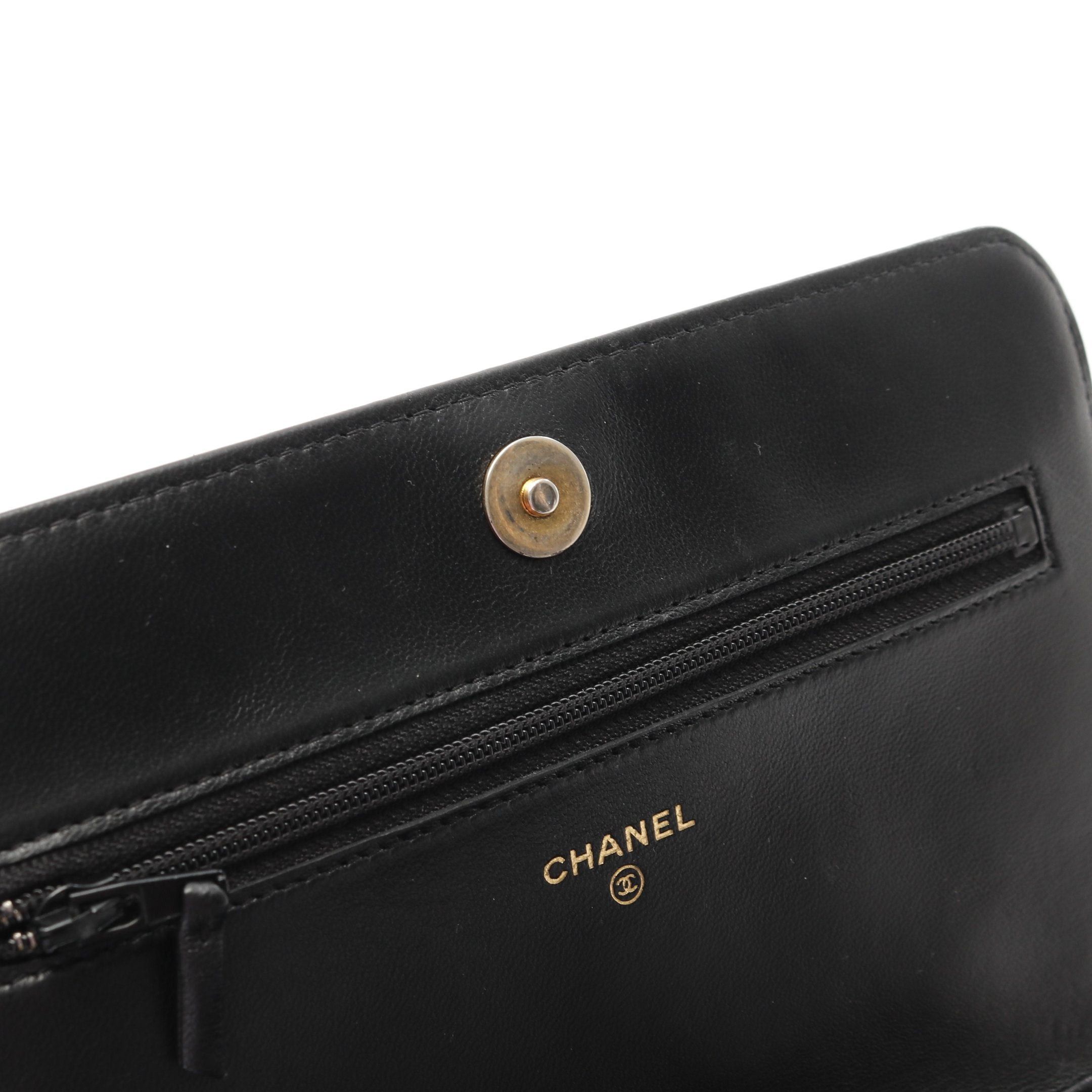 Chanel Chanel Boy Chanel Matelasse Chain Wallet Lambskin Black Gold Hardware Size ONE SIZE - 10 Thumbnail