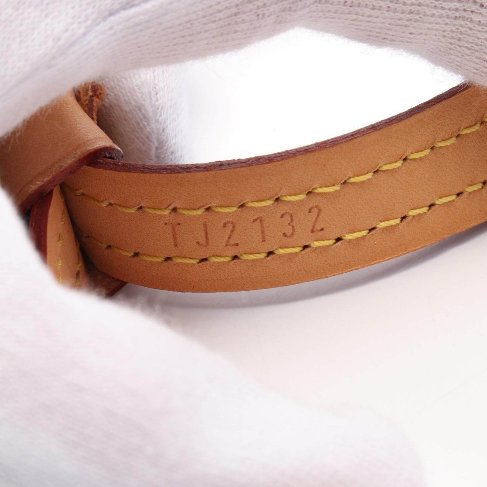 Louis Vuitton Louis Vuitton Less Baxter Mm Monogram Dog Leads Accessory Leather Brown With Corie Pm Size ONE SIZE - 5 Thumbnail