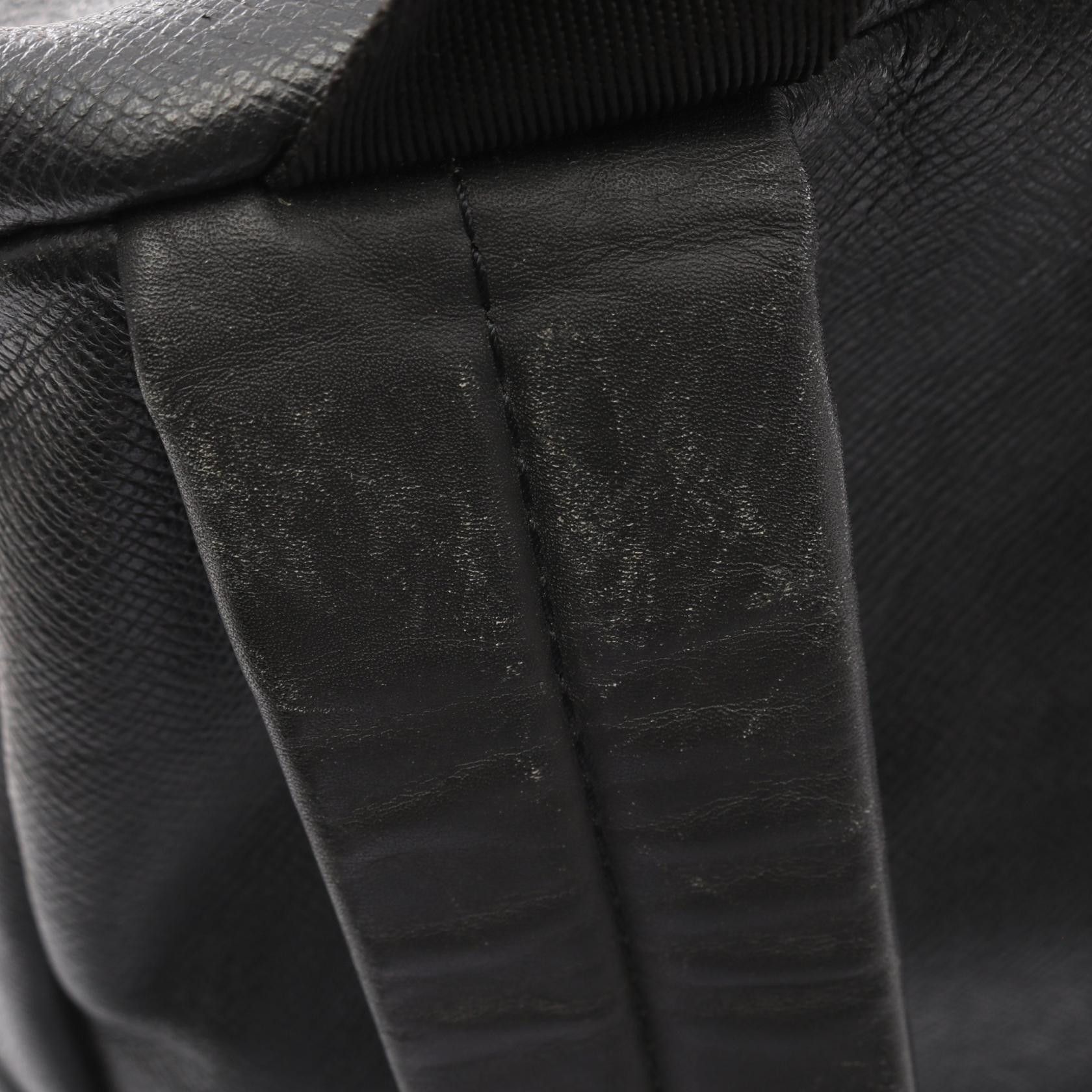 Louis Vuitton Louis Vuitton Discovery Bag Taiga Noir Backpack Rucksack Leather Black Size ONE SIZE - 8 Thumbnail