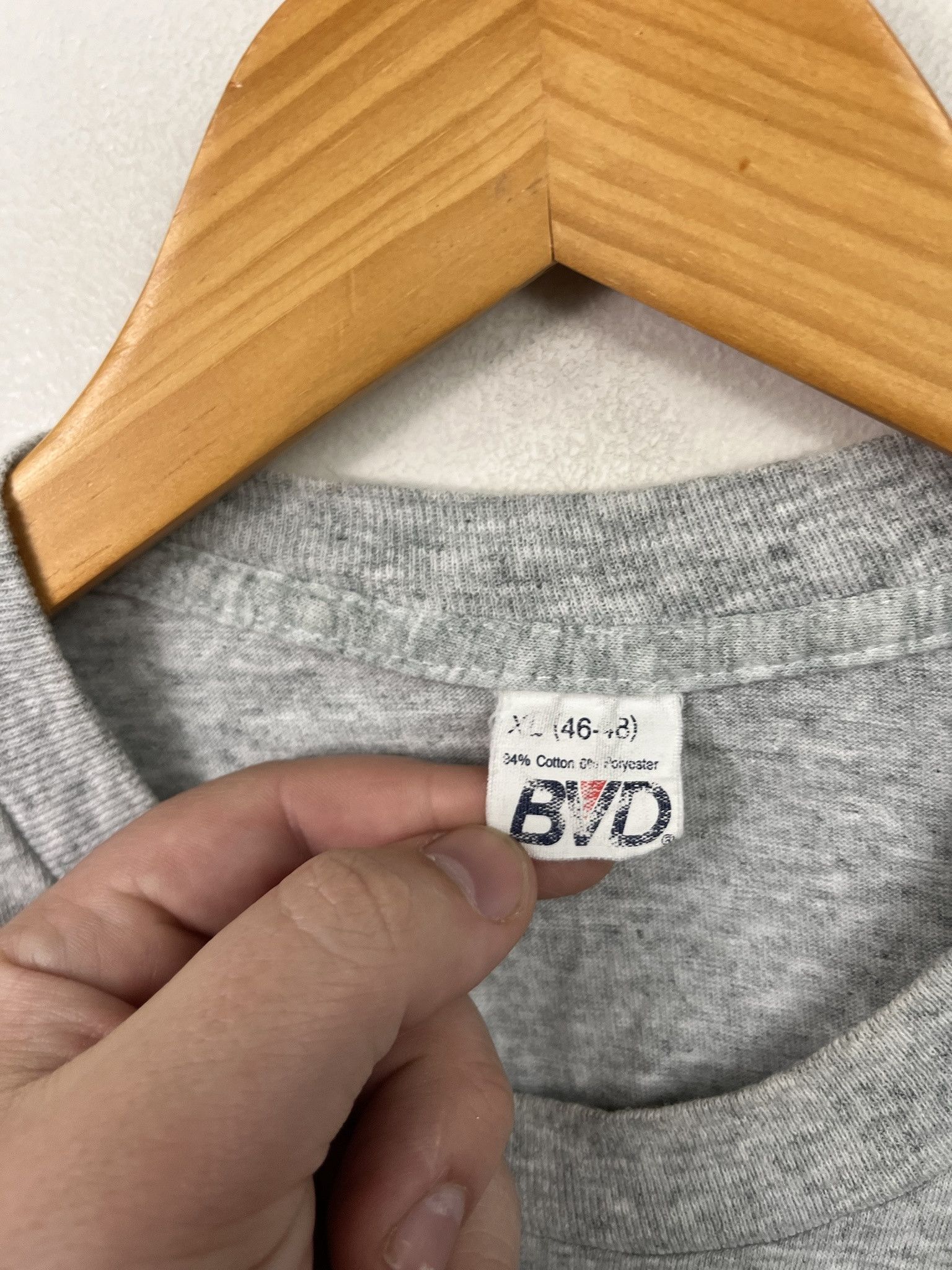 Vintage Vintage 90s Single Stitch Rover Dog Pocket TShirt Size XL Size US XL / EU 56 / 4 - 2 Thumbnail