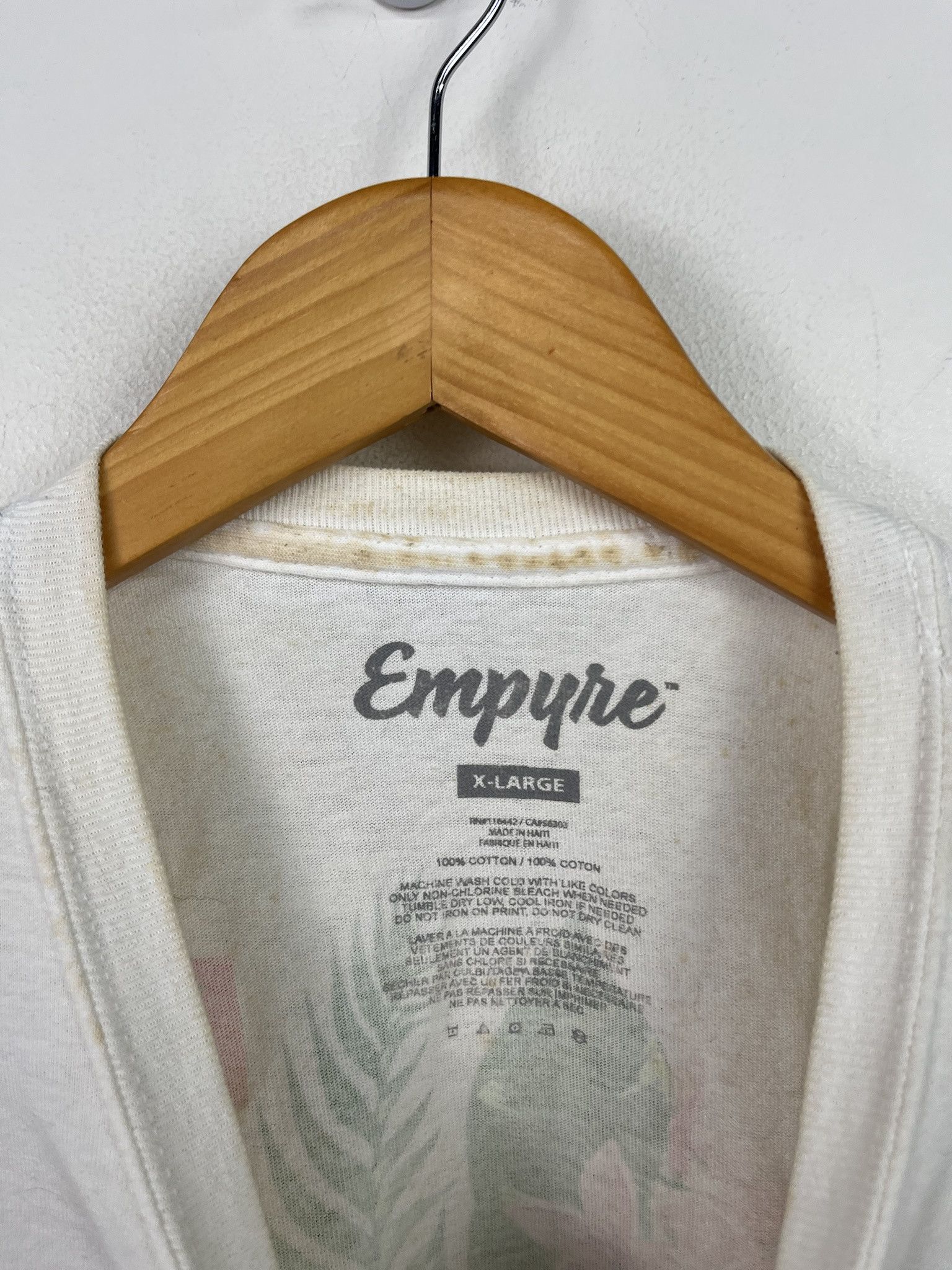 Vintage Empyre Its Like A Jungle Somteimes Tiger Tee Size XL Size US XL / EU 56 / 4 - 3 Thumbnail