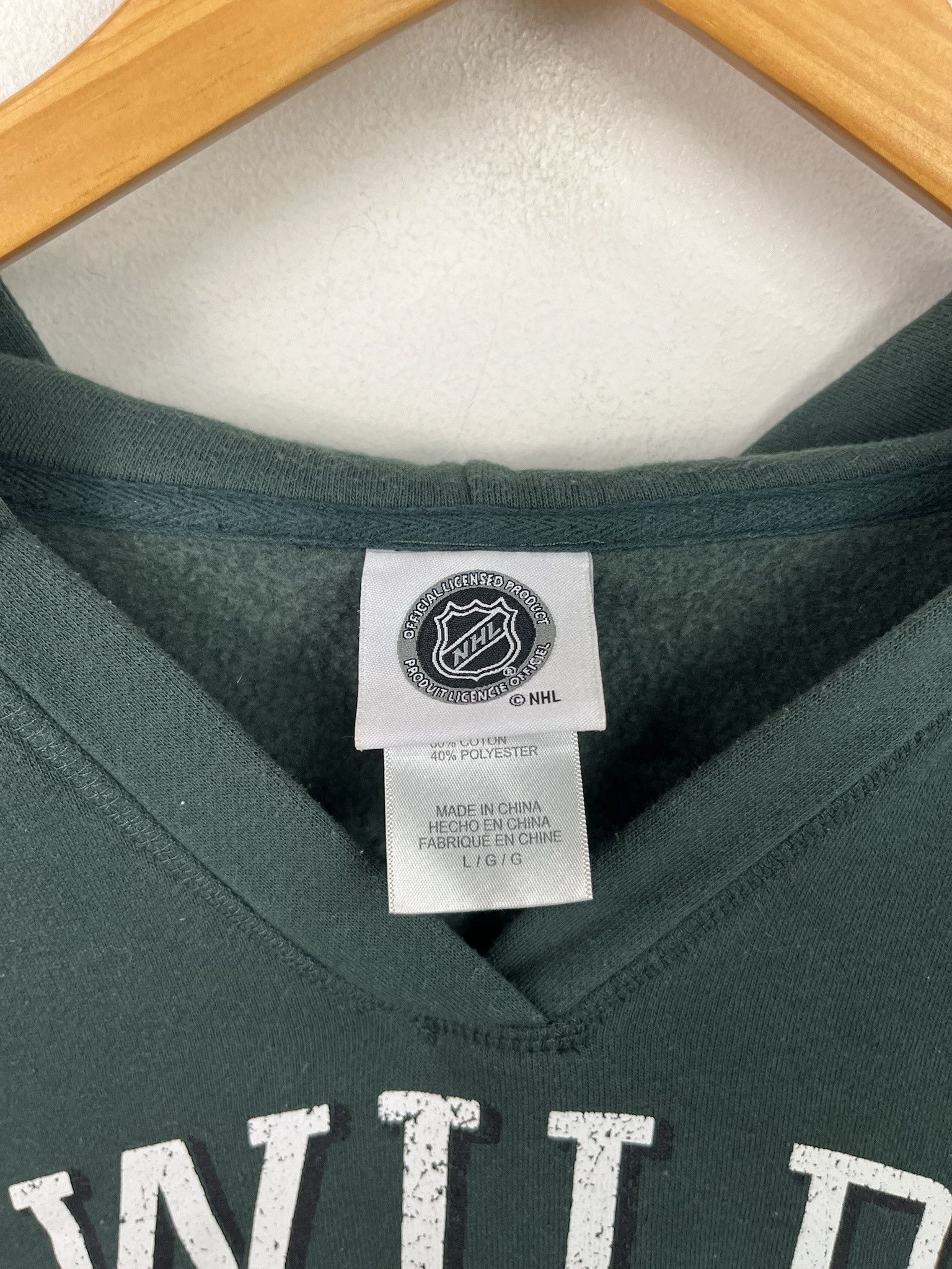 Vintage Vintage Y2K NHL Minnesota Wild V Neck Hoodie Size S Size US S / EU 44-46 / 1 - 2 Thumbnail