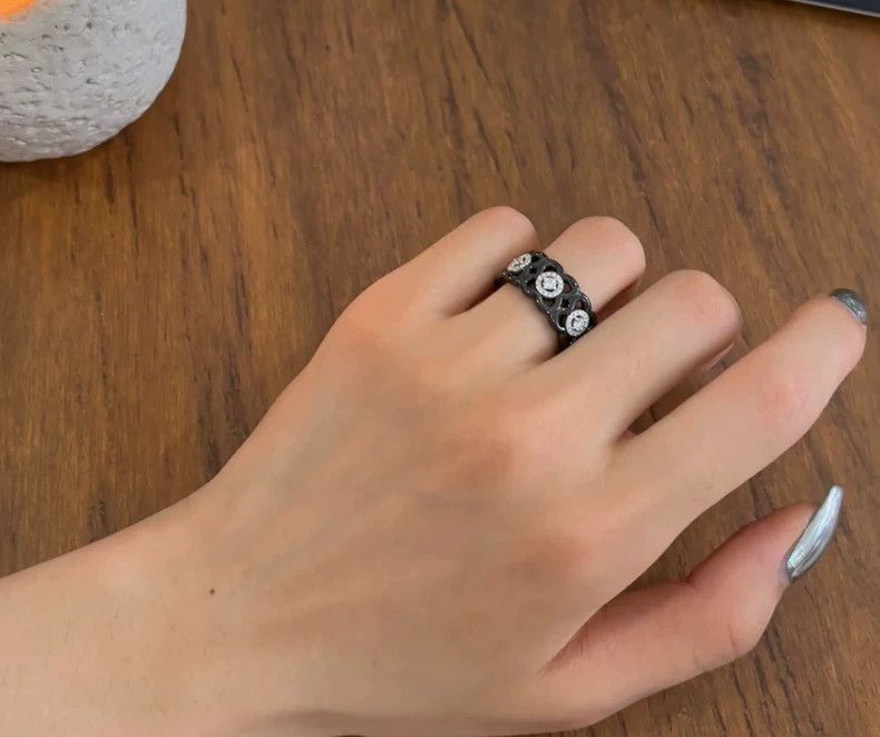 Cartier De Beers Black Ceramic Diamond Ring Size ONE SIZE - 7 Thumbnail