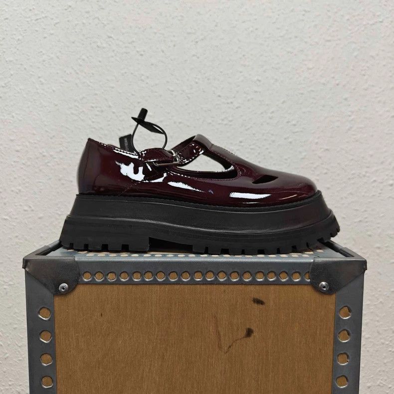Burberry Burberry Burgundy Patent Princess Style Shoes Size US 8 / IT 38 - 3 Thumbnail
