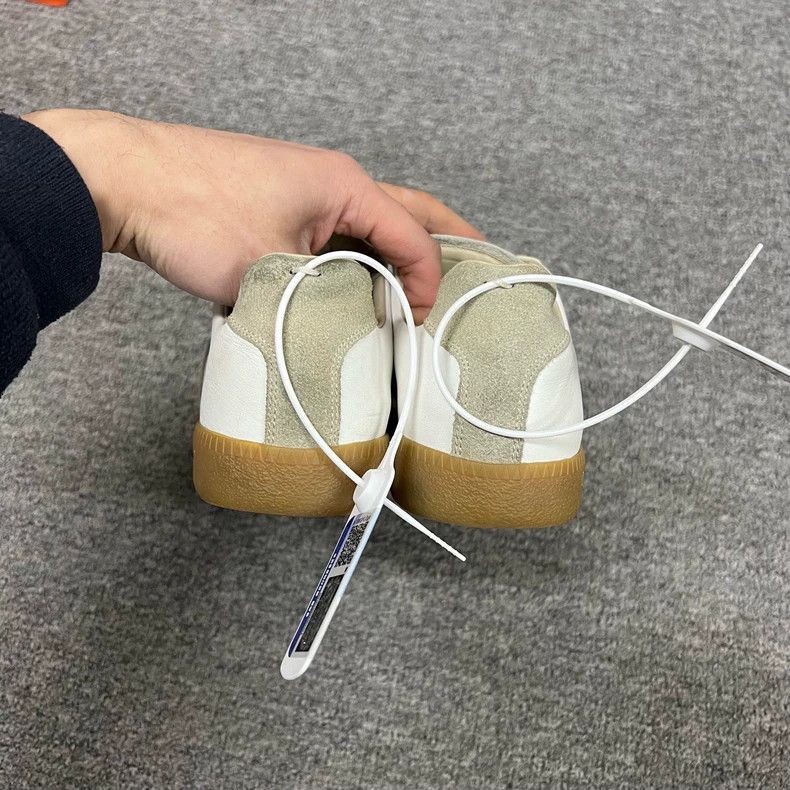 Maison Margiela Maison Margiela White Casual Sneakers Size 36.5 Size US 7 / IT 37 - 5 Thumbnail