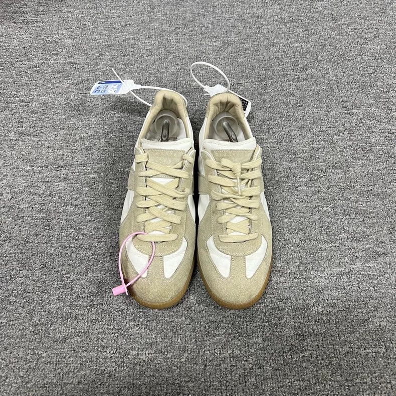 Maison Margiela Maison Margiela White Casual Sneakers Size 36.5 Size US 7 / IT 37 - 3 Thumbnail