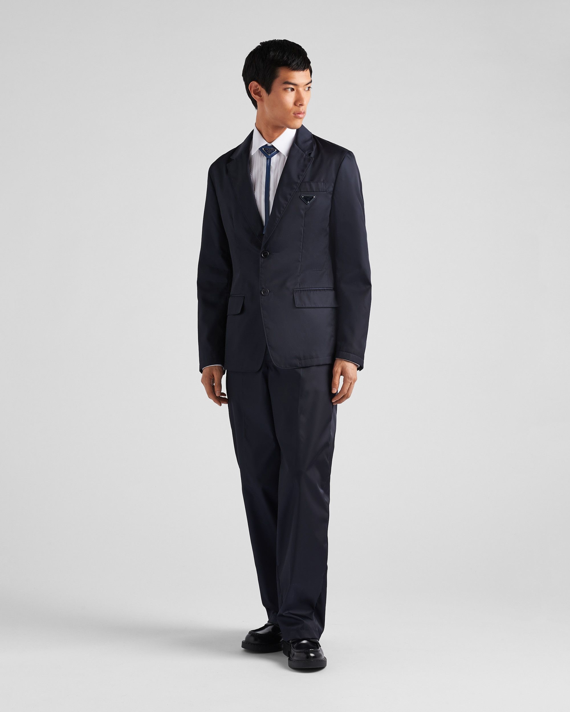 Prada Re-Nylon single-breasted jacket blazer in navy Size US M / EU 48-50 / 2 - 2 Thumbnail