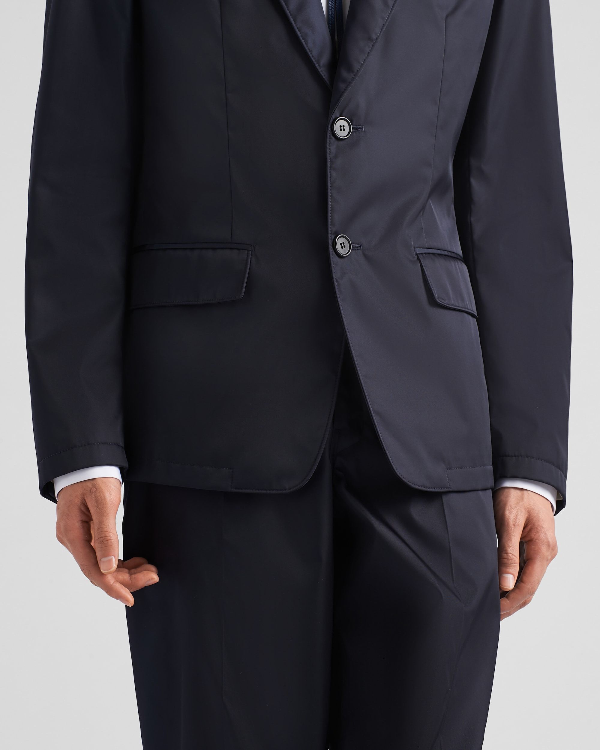 Prada Re-Nylon single-breasted jacket blazer in navy Size US L / EU 52-54 / 3 - 4 Thumbnail