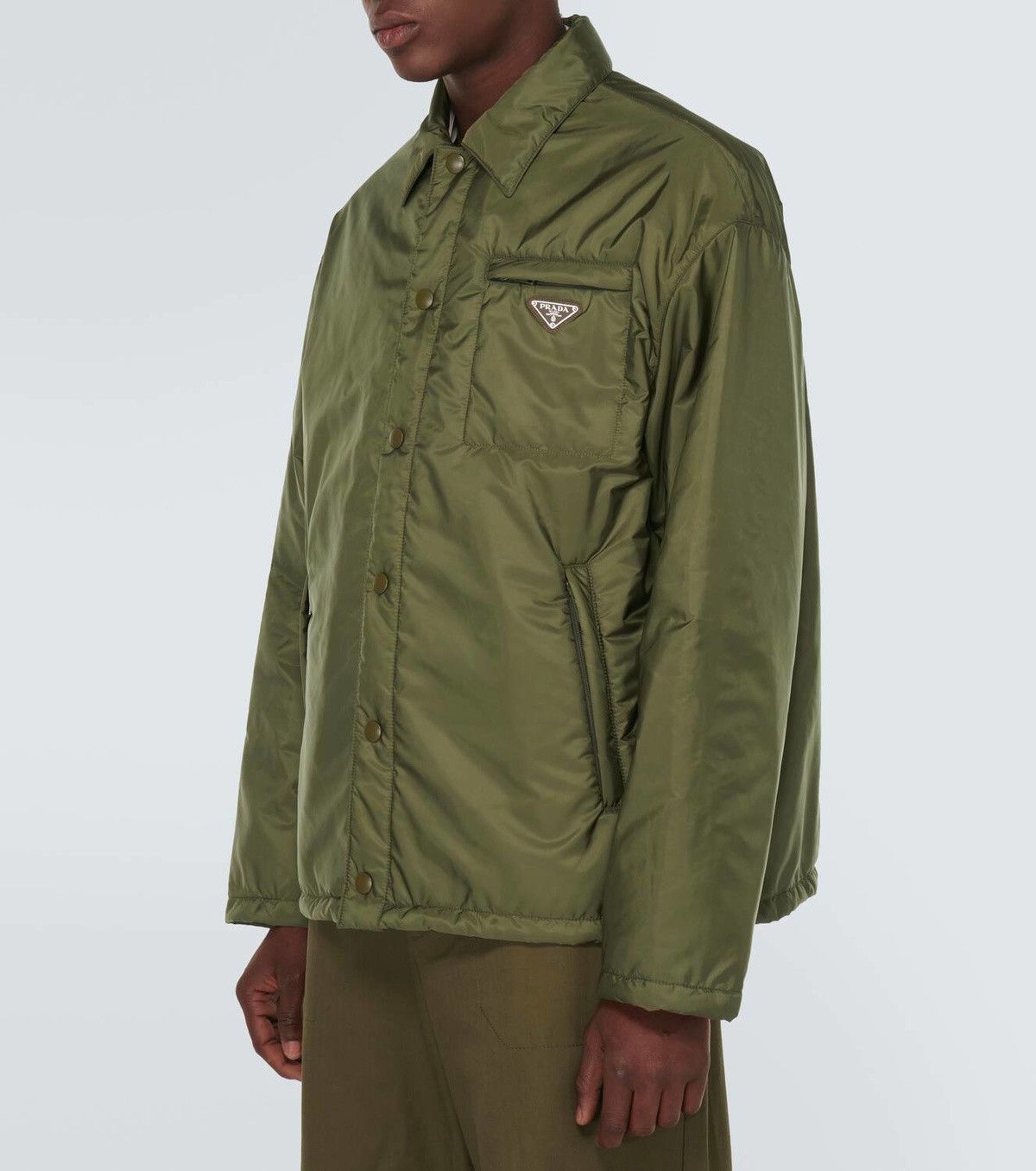 Prada Prada Re-Nylon jacket in military Size US XS / EU 42 / 0 - 2 Thumbnail