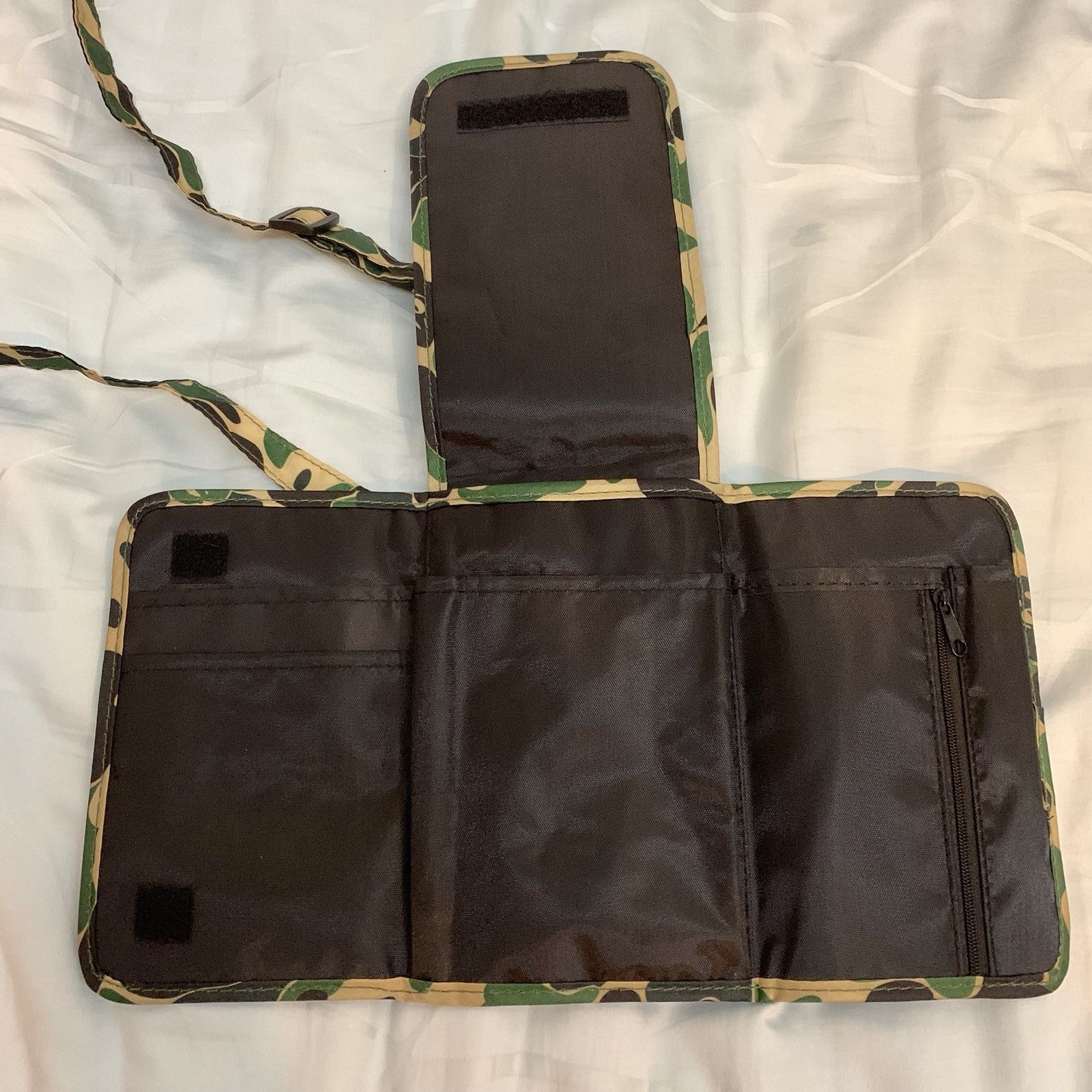 Bape Bape Camo Passport/Travel Pouch Size ONE SIZE - 4 Thumbnail