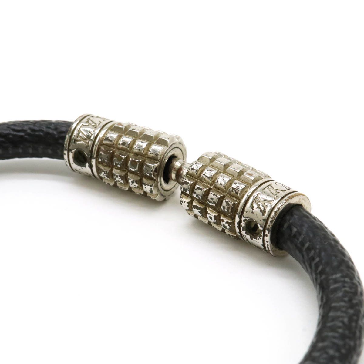 Louis Vuitton Louis Vuitton Louis Vuitton Damier Graphite Bracelet Canvas Bracelet M6626E Size ONE SIZE - 4 Thumbnail