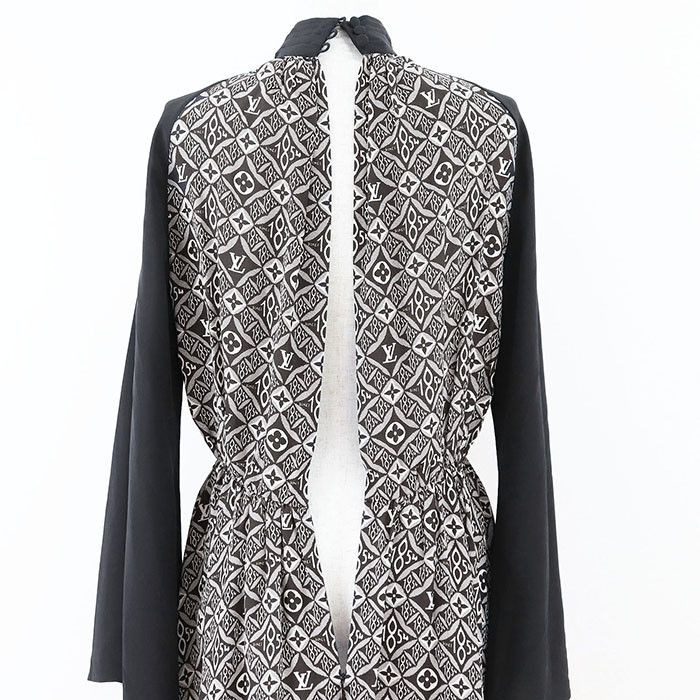 Louis Vuitton Louis Vuitton Louis Vuitton Since1854 Monogram Silk Dress Others Dresses RW211A ZPD FKDR41 Size ONE SIZE - 15 Thumbnail