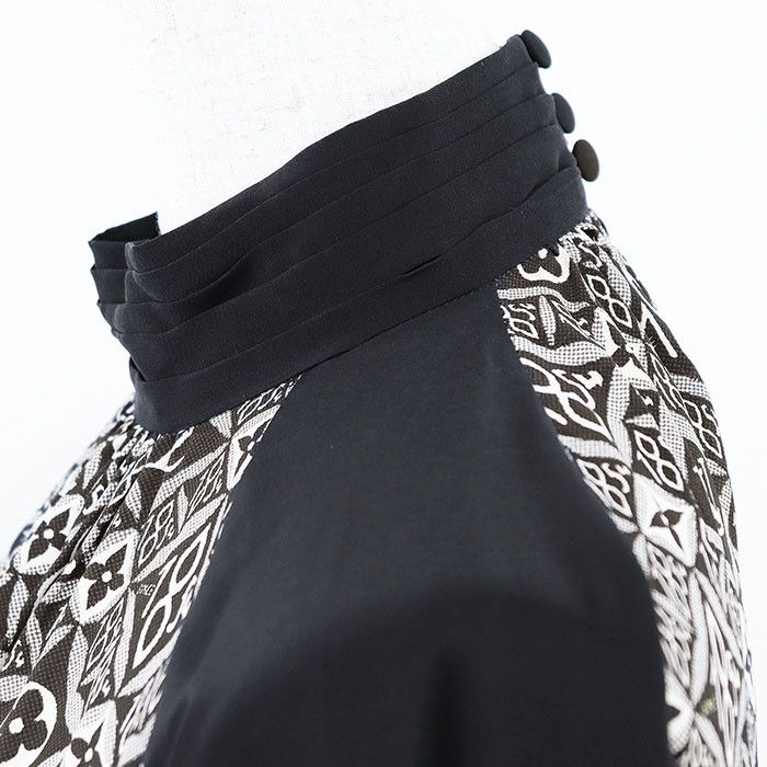 Louis Vuitton Louis Vuitton Louis Vuitton Since1854 Monogram Silk Dress Others Dresses RW211A ZPD FKDR41 Size ONE SIZE - 14 Thumbnail