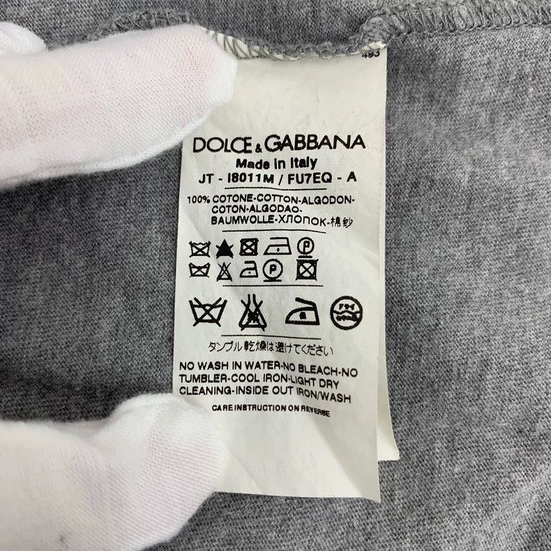 Dolce & Gabbana Dolce&Gabbana Gray Cotton V-Neck T-Shirt Size US L / EU 52-54 / 3 - 6 Thumbnail