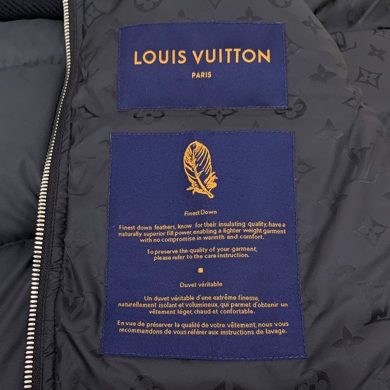 Louis Vuitton Louis Vuitton Black Wool Zip-Up Long Sleeve Jacket Size US S / EU 44-46 / 1 - 5 Thumbnail