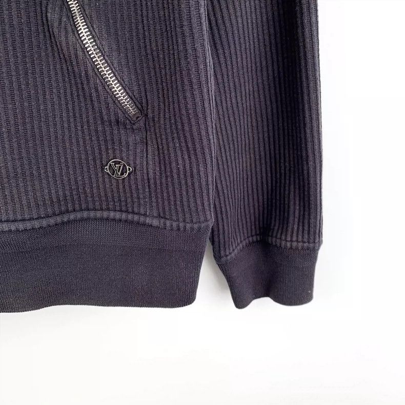 Louis Vuitton Louis Vuitton Logo Zip-Up Hooded Jacket Size US S / EU 44-46 / 1 - 4 Thumbnail