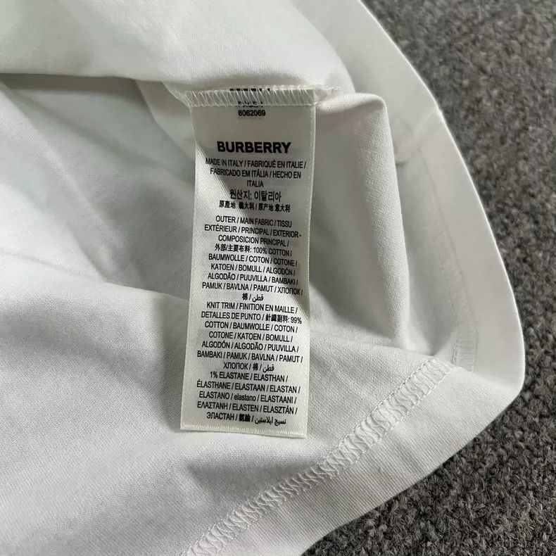 Burberry Burberry Oak Leaf Logo Short Sleeve T-Shirt Size US S / EU 44-46 / 1 - 6 Thumbnail