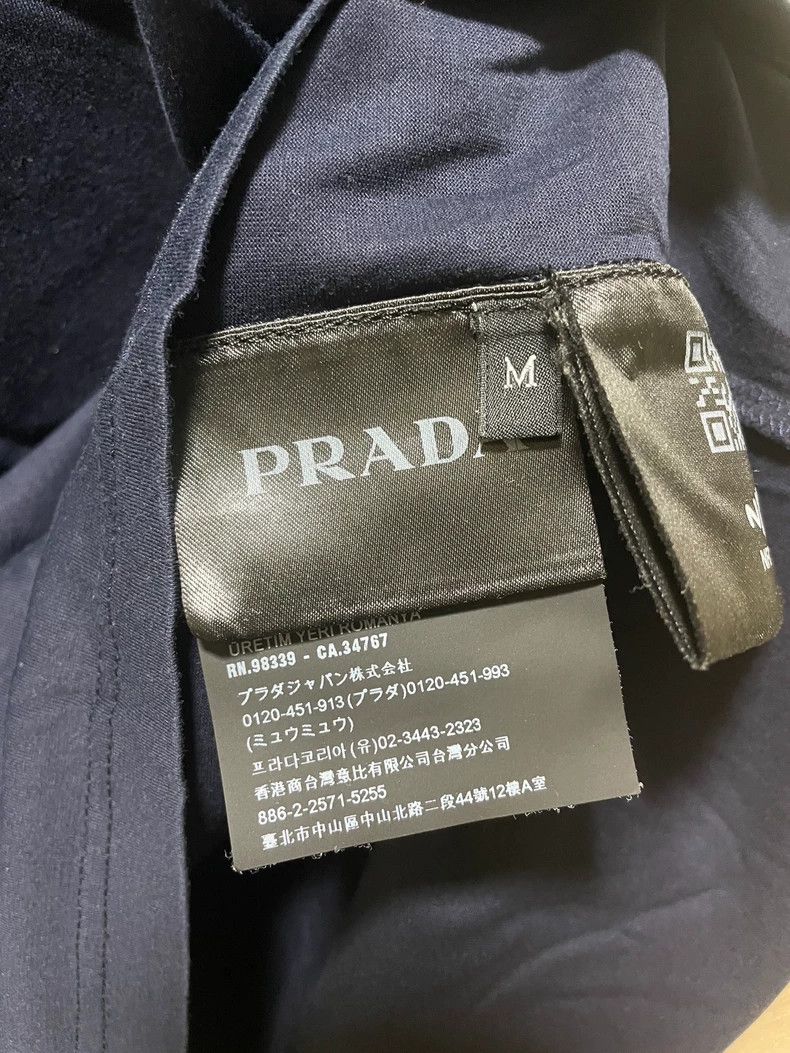Prada Prada Short Sleeve T-Shirt for Men and Women Size US M / EU 48-50 / 2 - 5 Thumbnail