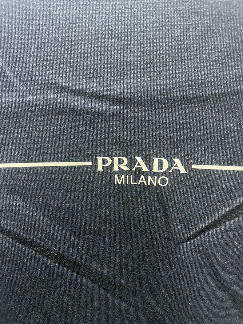 Prada Prada Short Sleeve T-Shirt for Men and Women Size US M / EU 48-50 / 2 - 3 Thumbnail