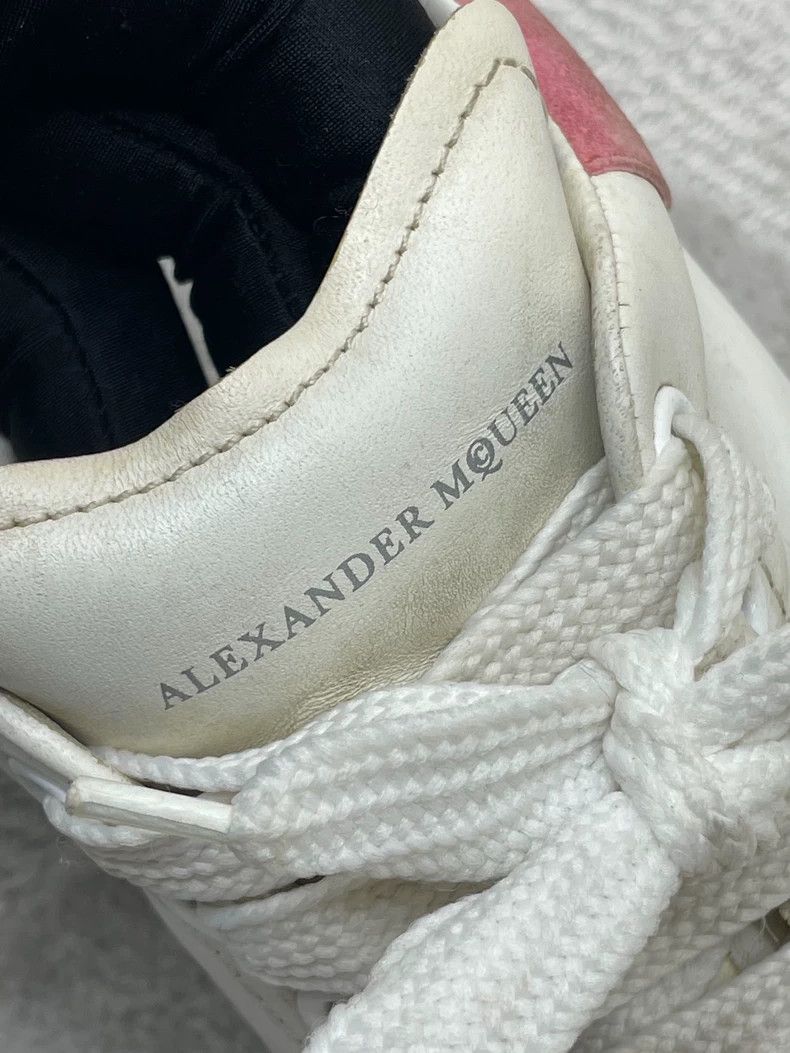Alexander McQueen Alexander McQueen Thick Sole White Sneakers Size US 8.5 / EU 41-42 - 4 Thumbnail