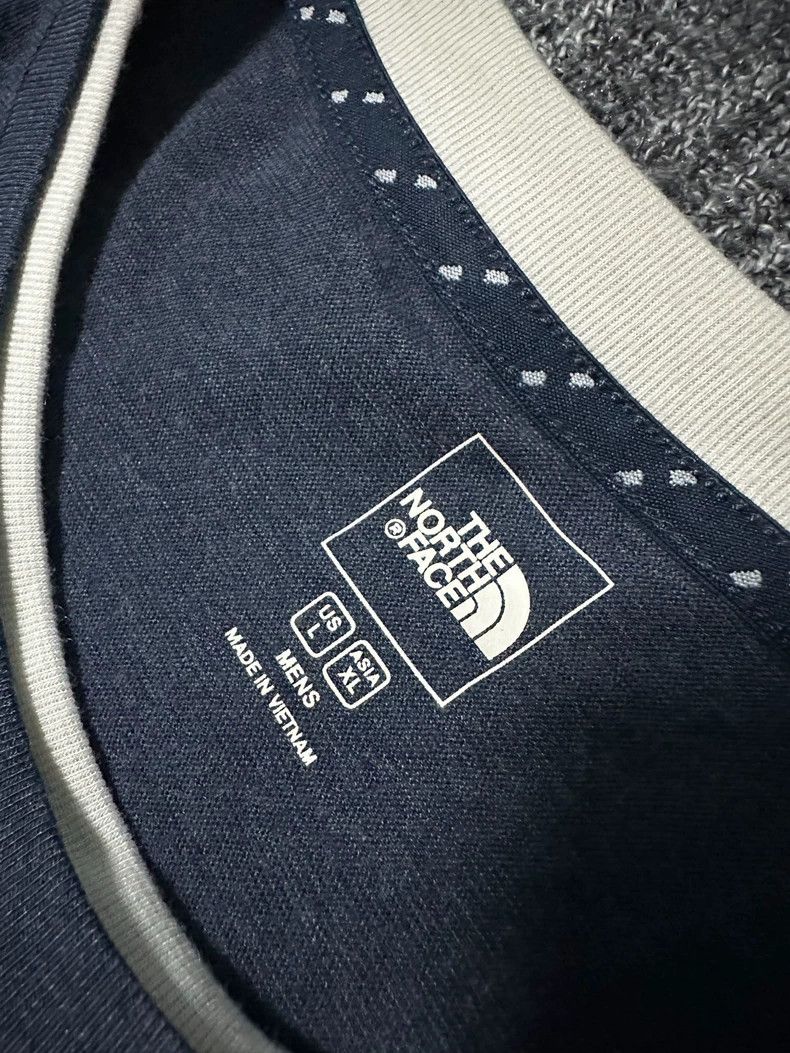 The North Face The North Face Short Sleeve Training T-Shirt Size US L / EU 52-54 / 3 - 3 Thumbnail