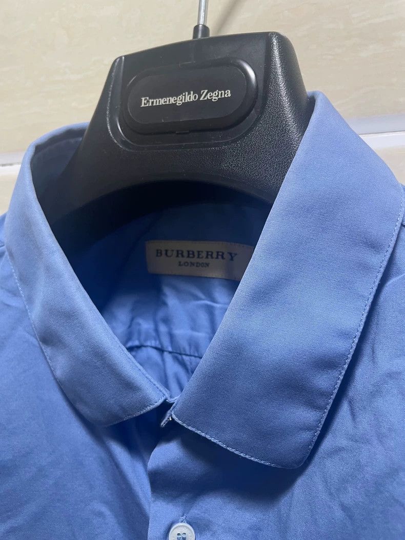 Burberry Burberry Men's Long Sleeve Fitted Shirt Size US M / EU 48-50 / 2 - 9 Thumbnail
