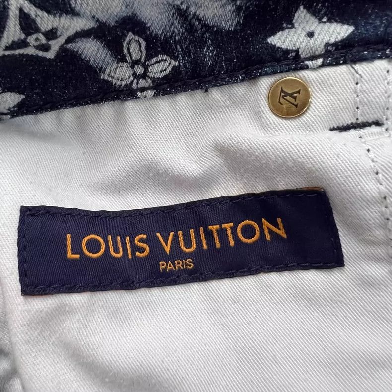 Louis Vuitton Louis Vuitton Tie-Dye Print Flower Shorts Size US 34 / EU 50 - 4 Thumbnail