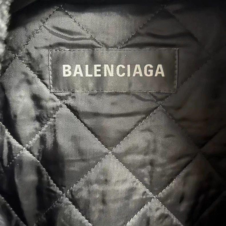 Balenciaga Balenciaga Black Faux Fur Zip-Up Jacket Size US S / EU 44-46 / 1 - 4 Thumbnail