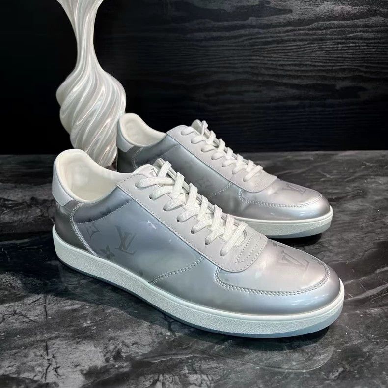 Louis Vuitton Louis Vuitton Mirror Silver Low Top Sneakers Size US 9 / EU 42 - 3 Thumbnail